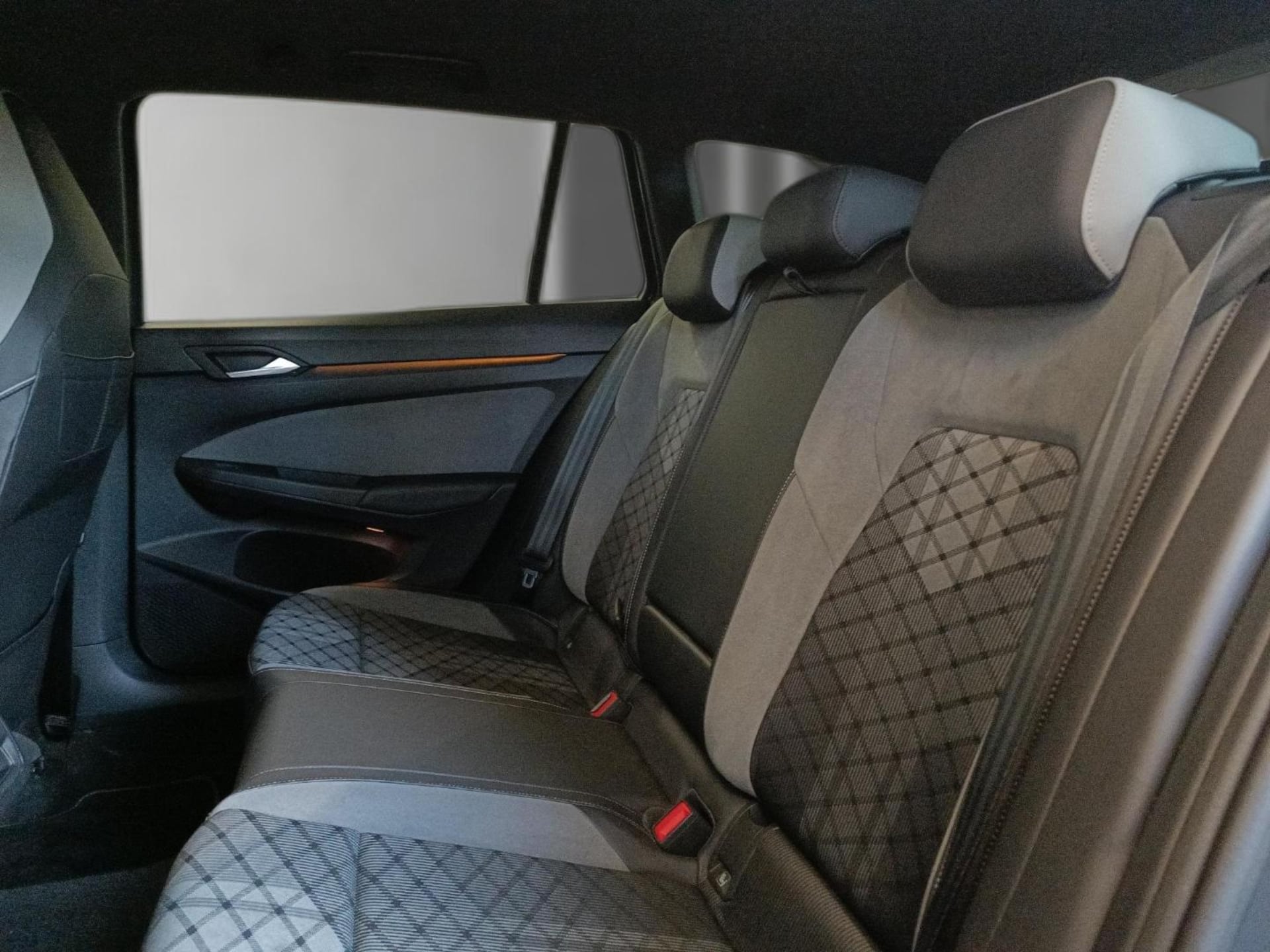 Volkswagen Golf Variant R-Line