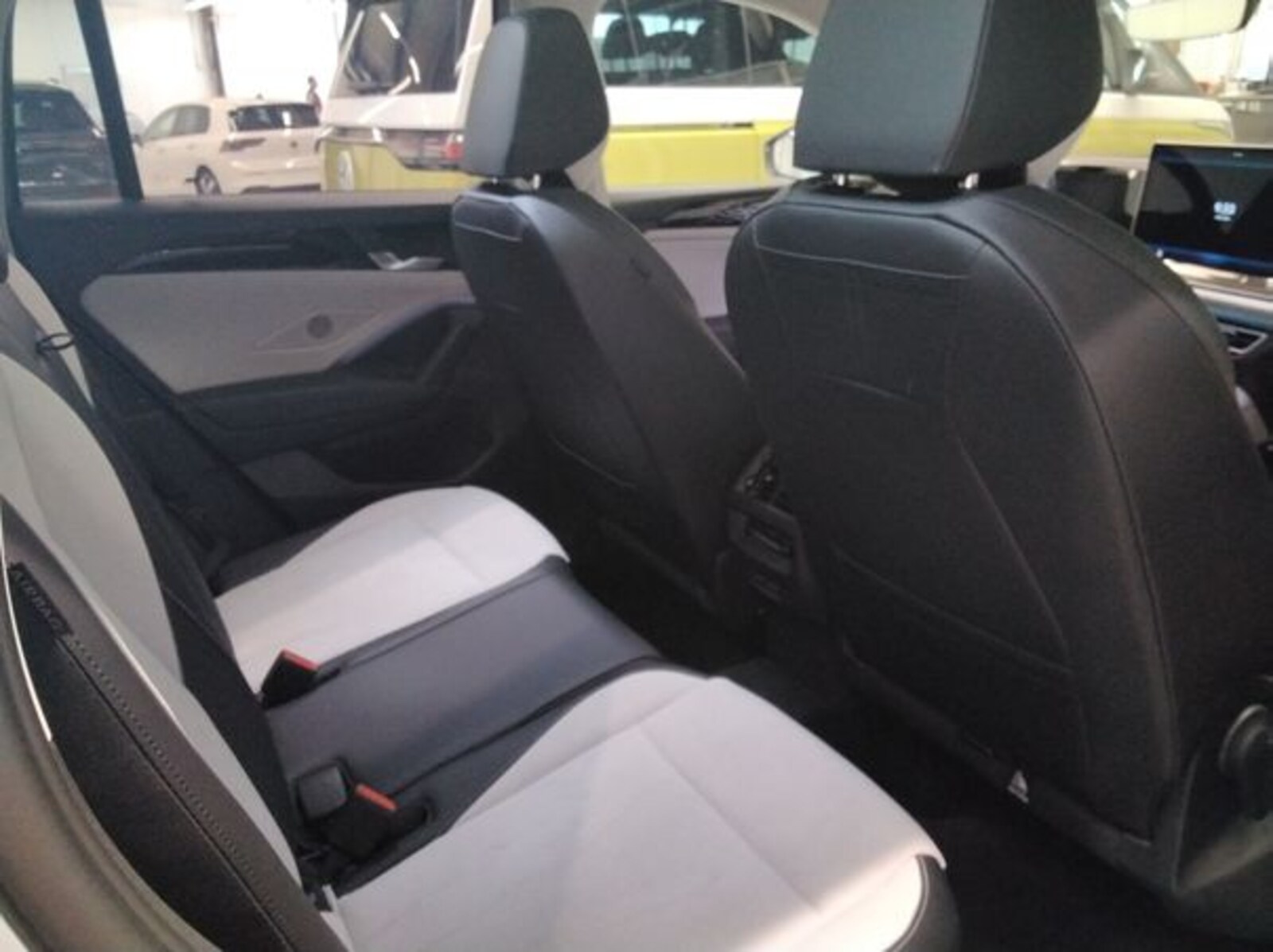 Volkswagen Tiguan – Bild 7