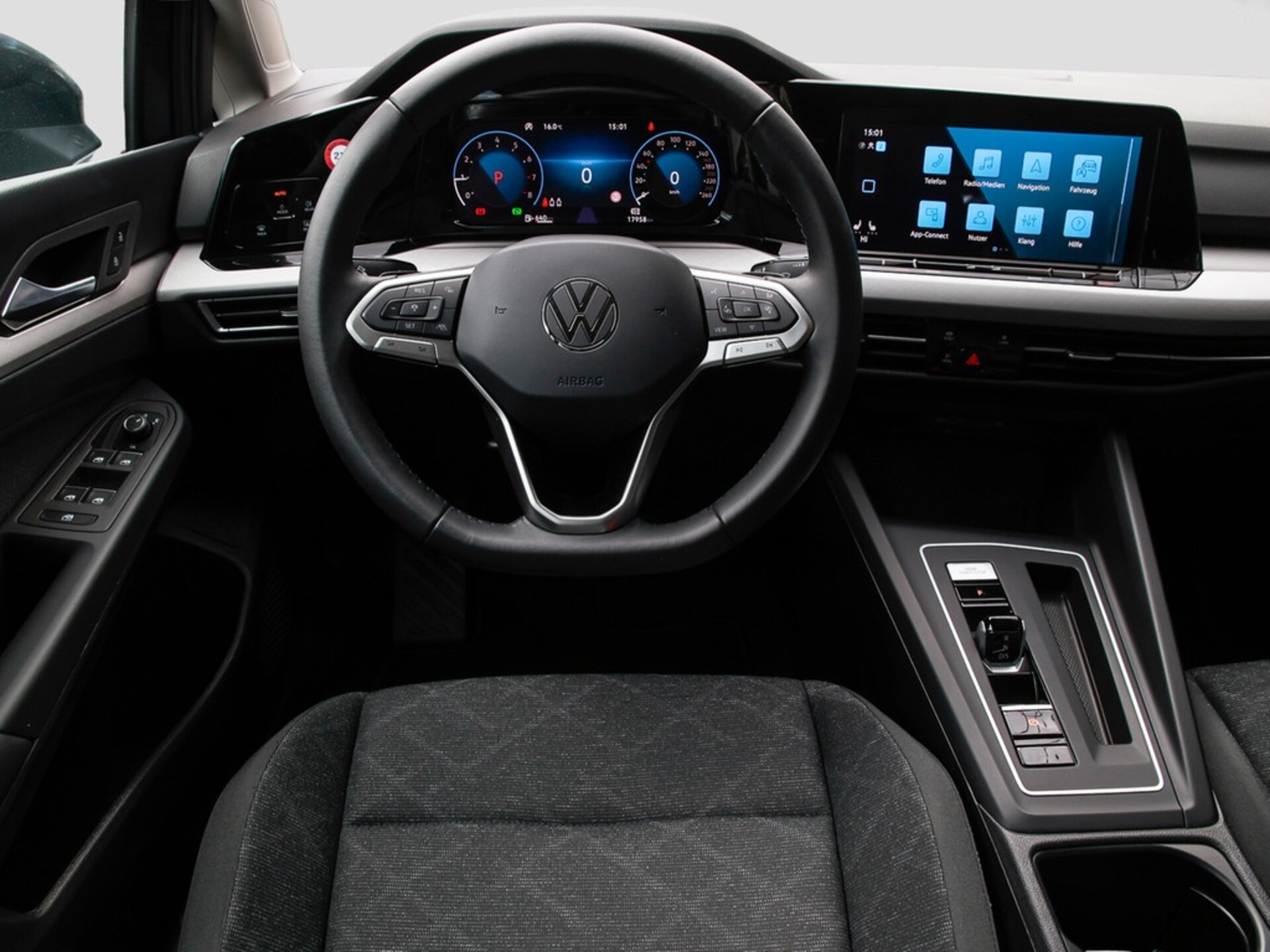Volkswagen Golf Life