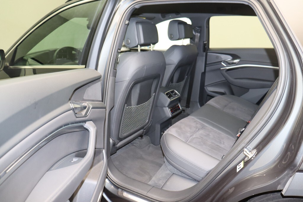 Image about Audi e-tron 55 quattro