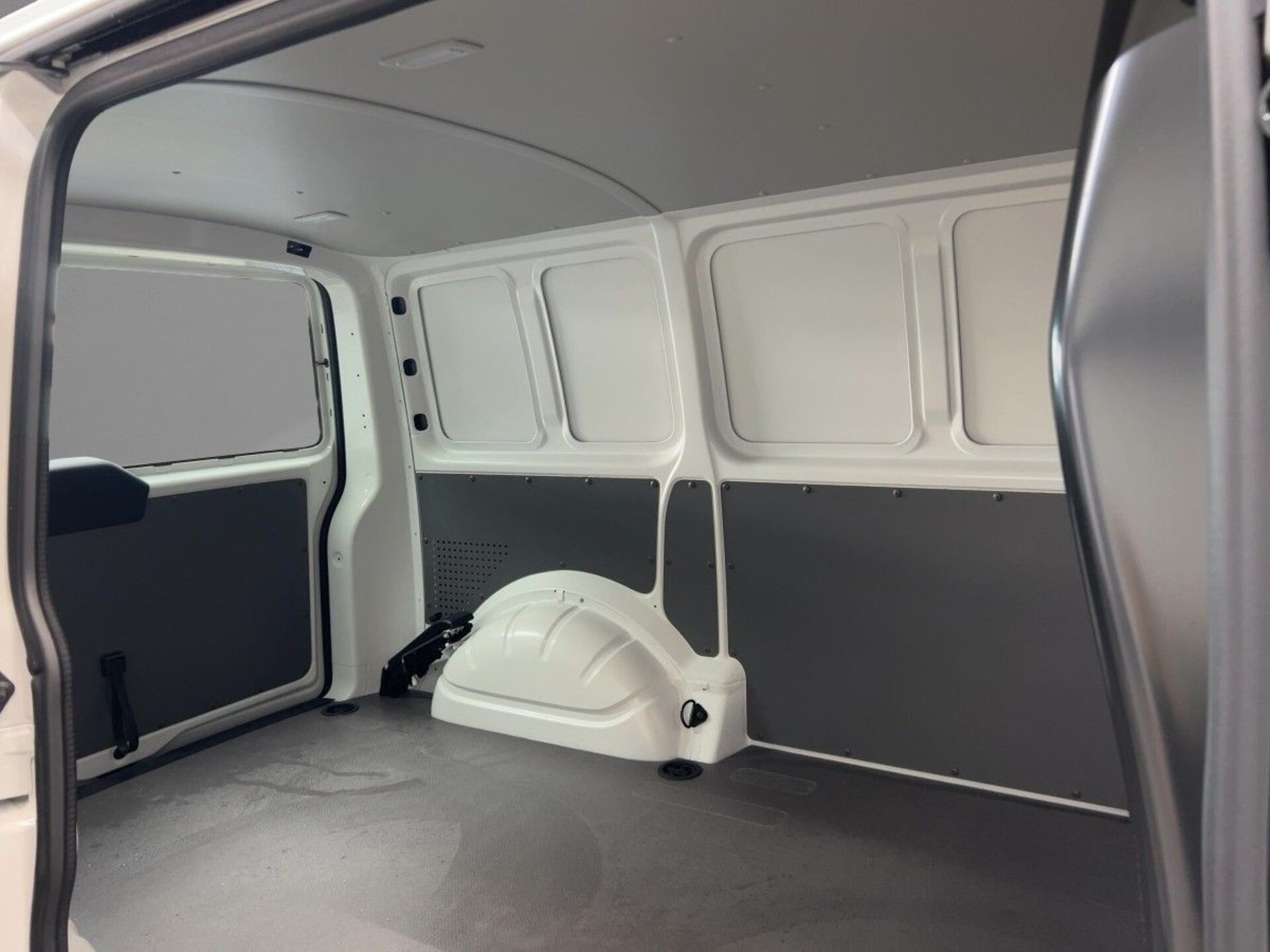 Volkswagen T6.1 Transporter Kasten kurzer Radstand