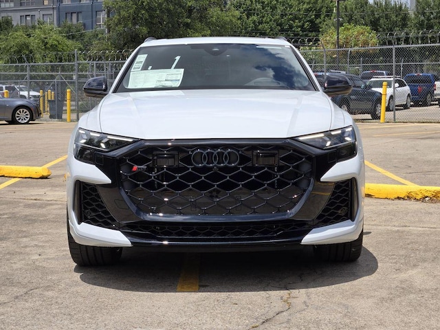 2026 Audi RS Q8 SUV performance