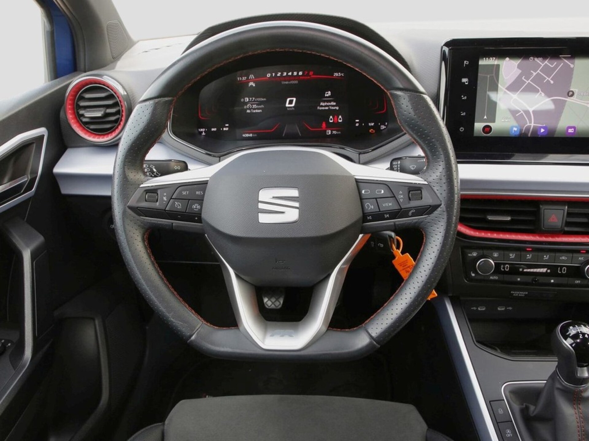 SEAT Arona FR
