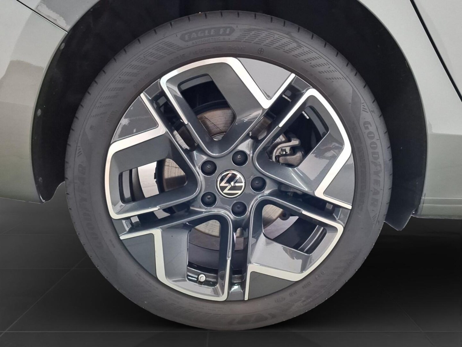 Volkswagen Passat – Bild 7