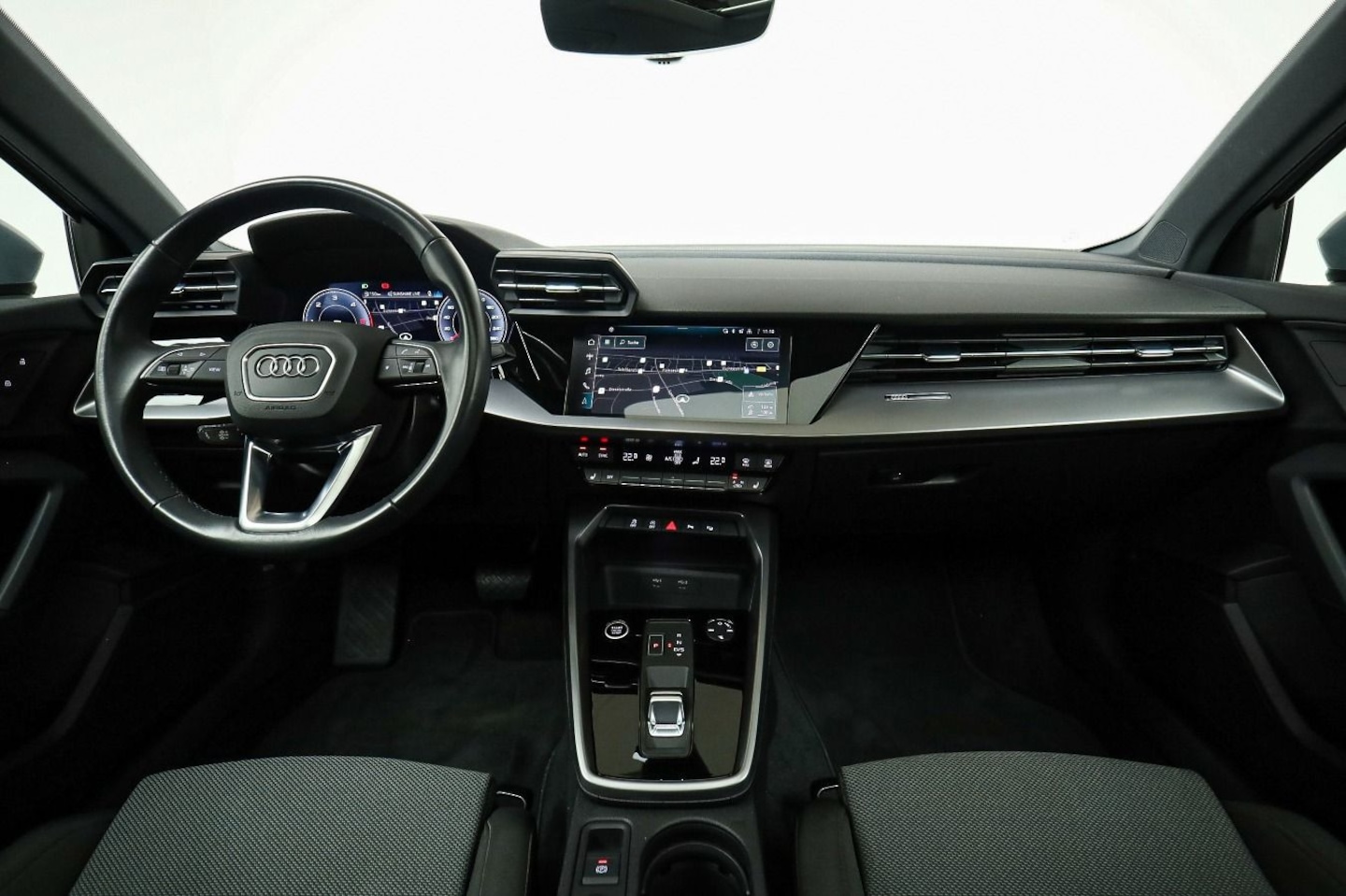 Bild über Audi A3 Sportback advanced 35 TDI S tronic - für weitere Informationen kontaktieren Sie den Audi Partner