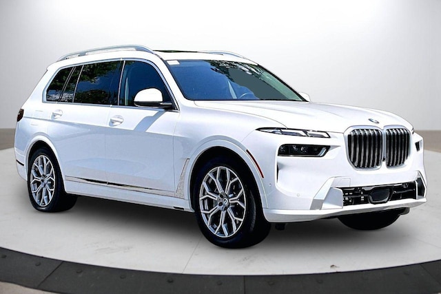 2023 BMW X7