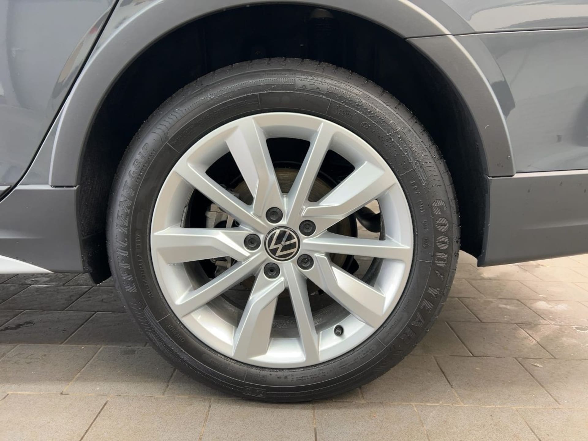 Volkswagen Golf Variant Alltrack
