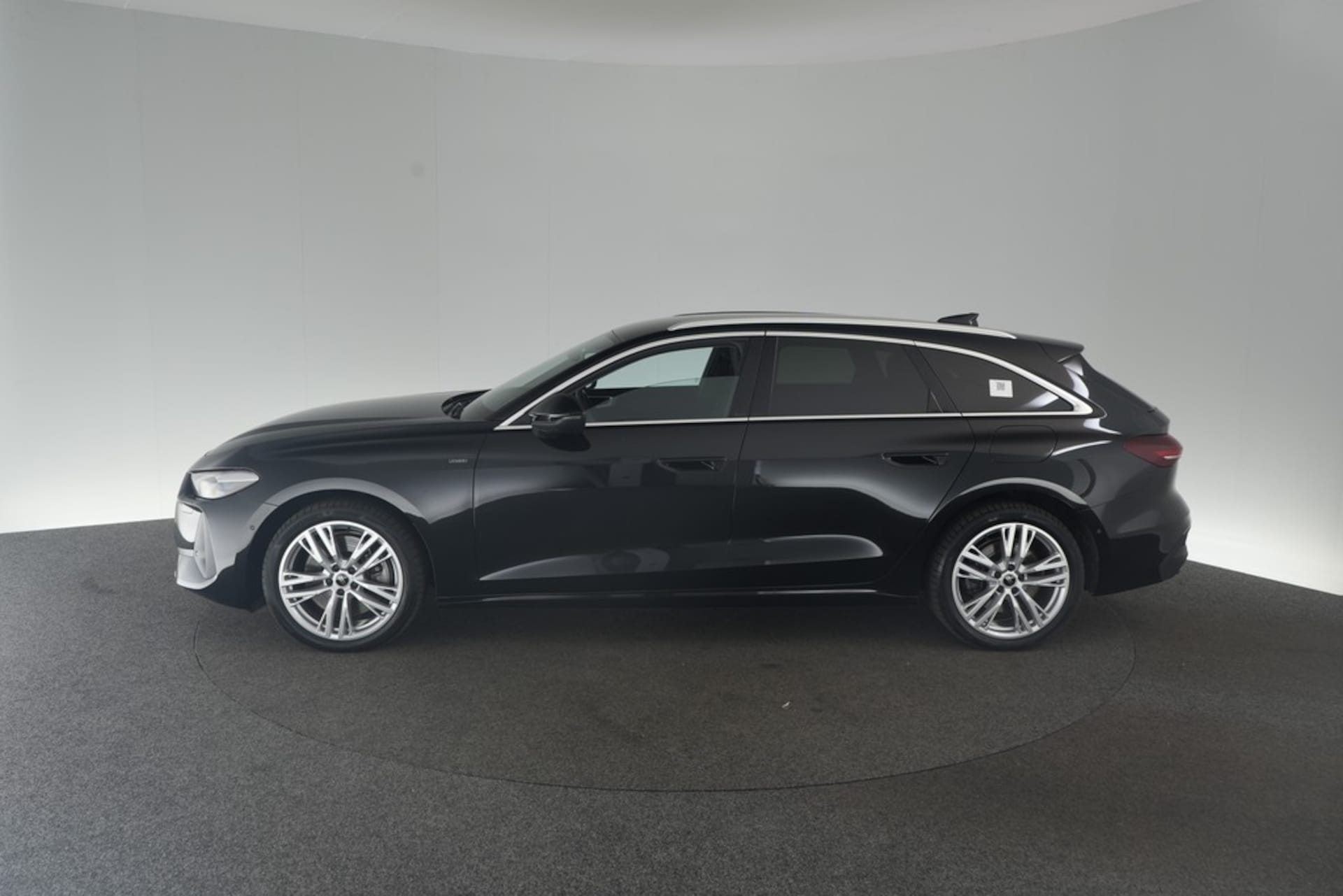 Audi A5 Avant e-hybrid