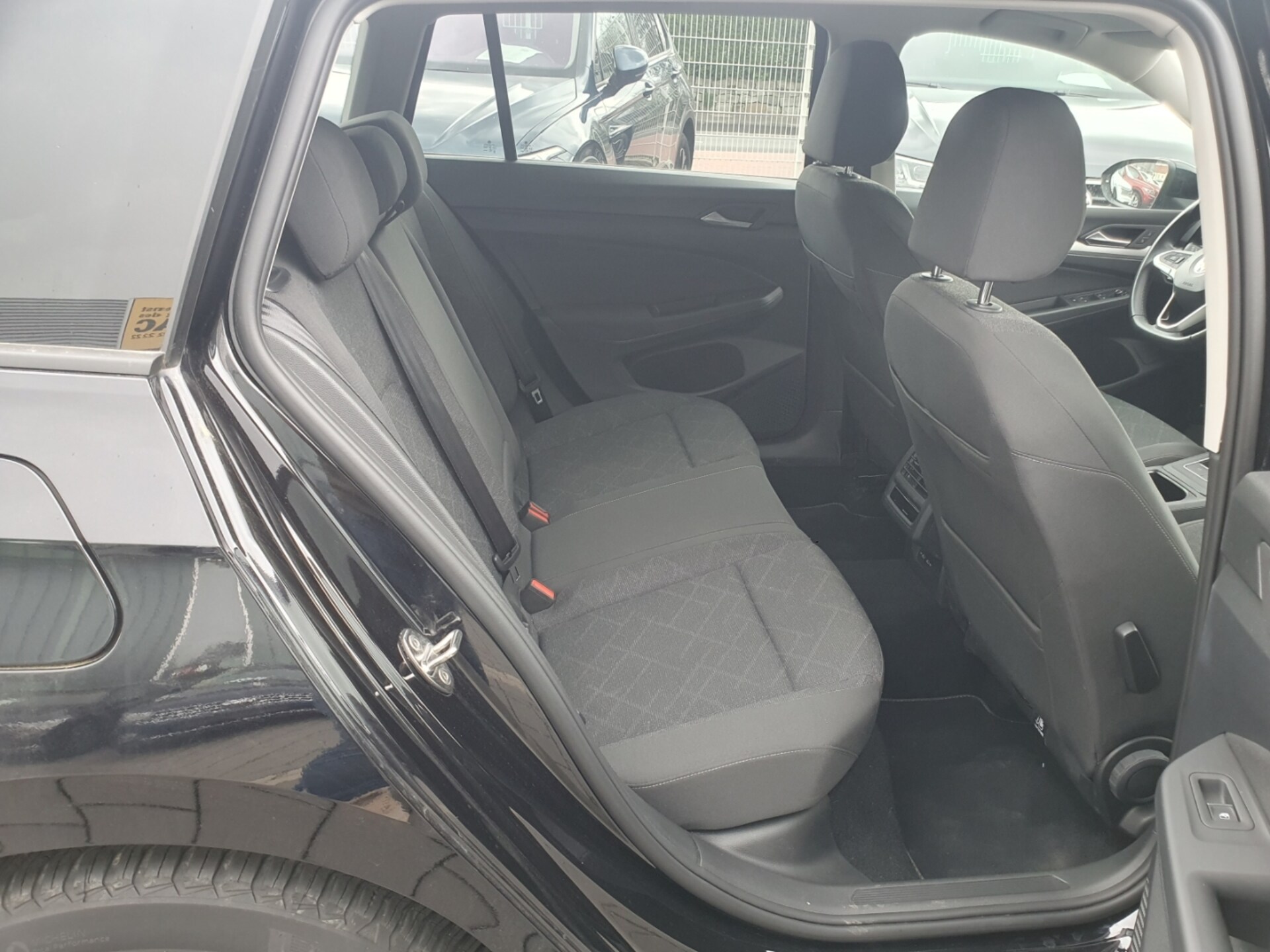 Volkswagen Golf Variant Life