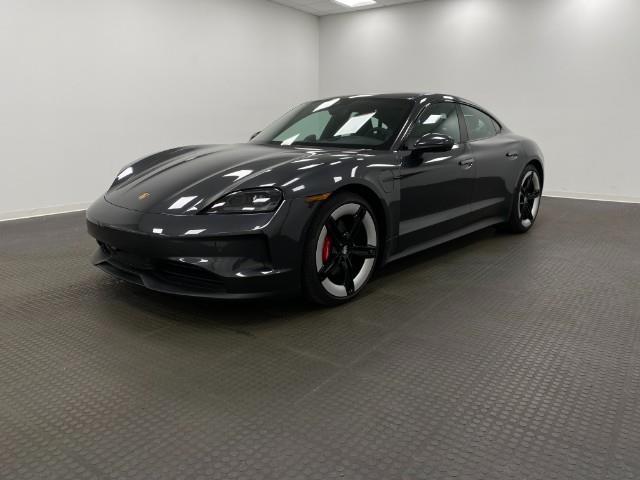 2025 Porsche Taycan 4S's photo