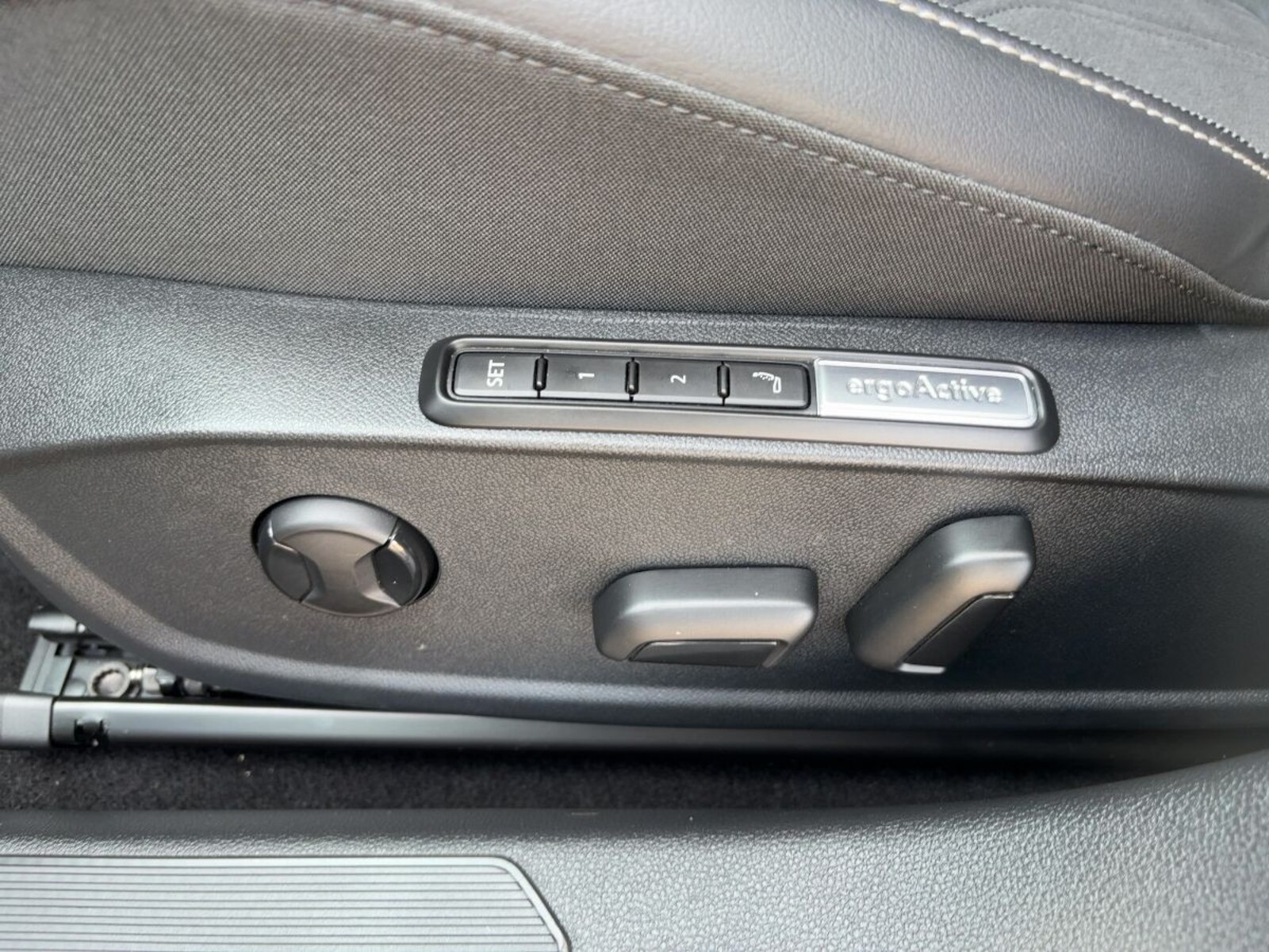 Volkswagen Golf – Bild 13