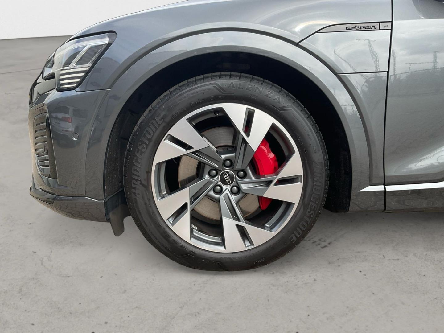 Image about Audi Q8 Sportback e-tron S line 55 e-tron quattro