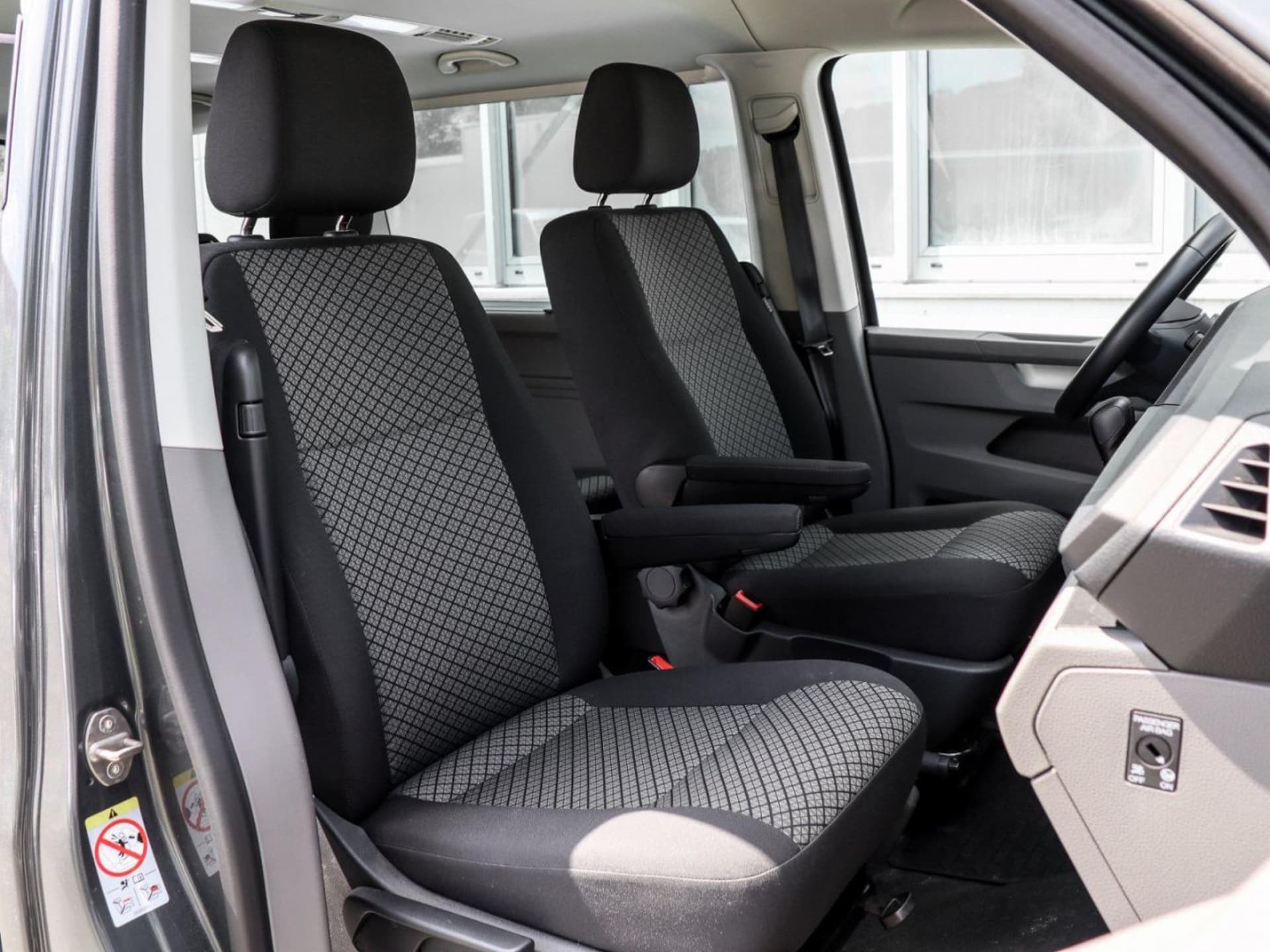 Volkswagen T6.1 Caravelle kurzer Radstand Trendline