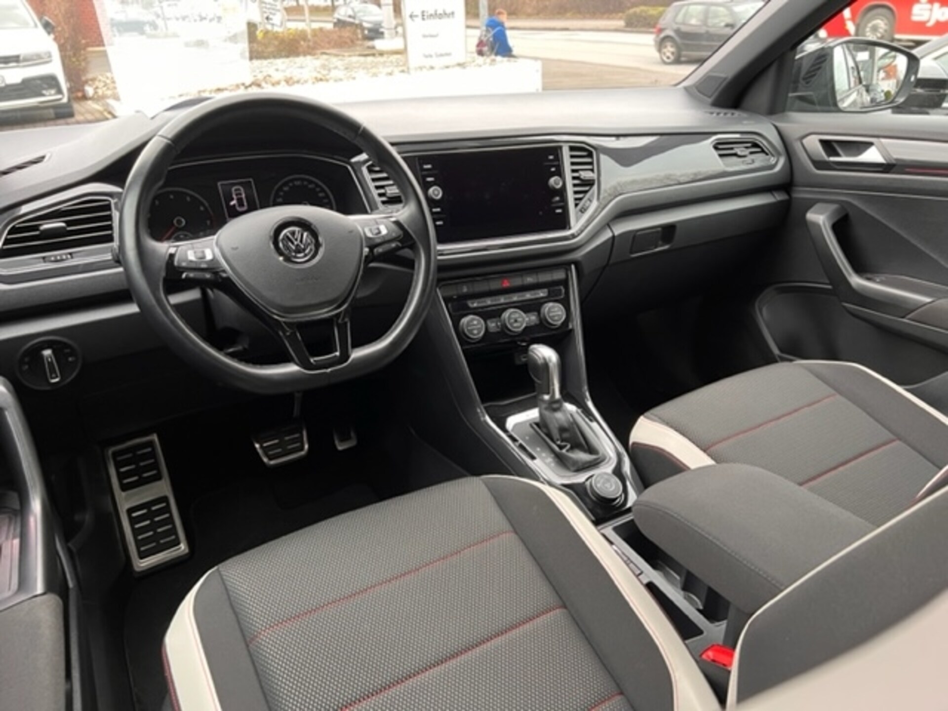 Volkswagen T-Roc Sport