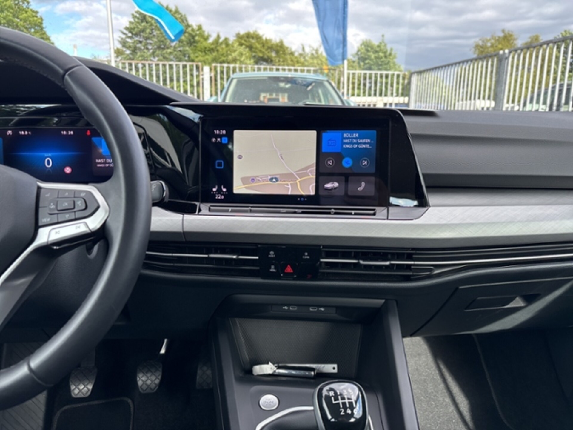 Volkswagen Golf Variant Life