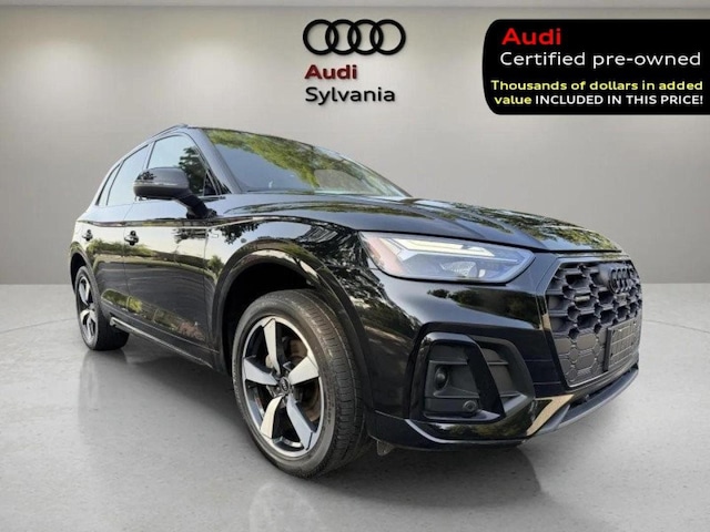 Photo of 2023 Audi Q5
