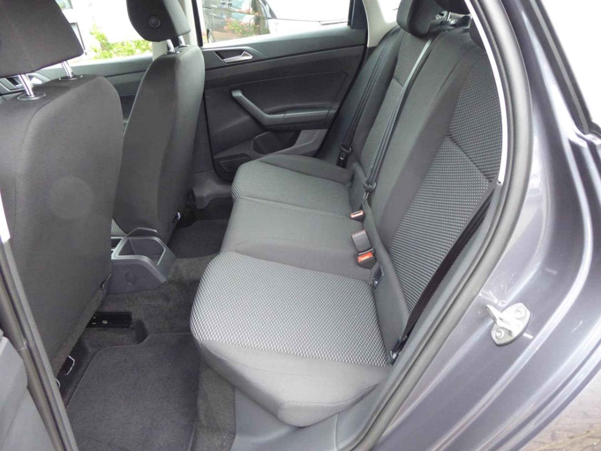 Volkswagen Polo Basis-Modell