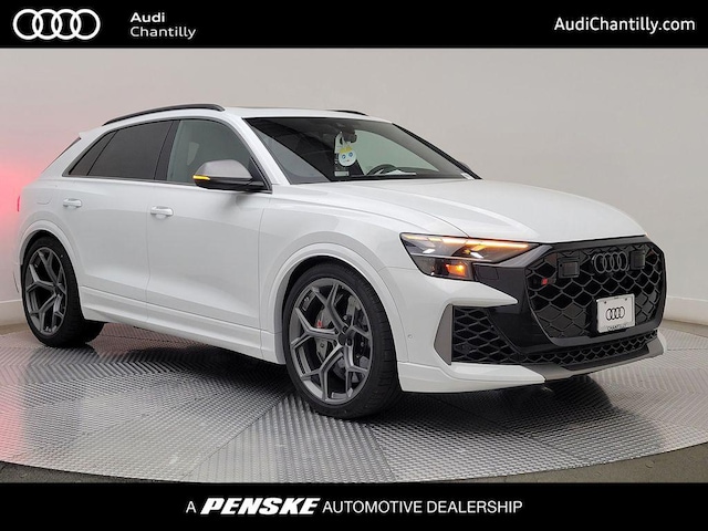 Photo of 2026 Audi RS Q8 SUV performance