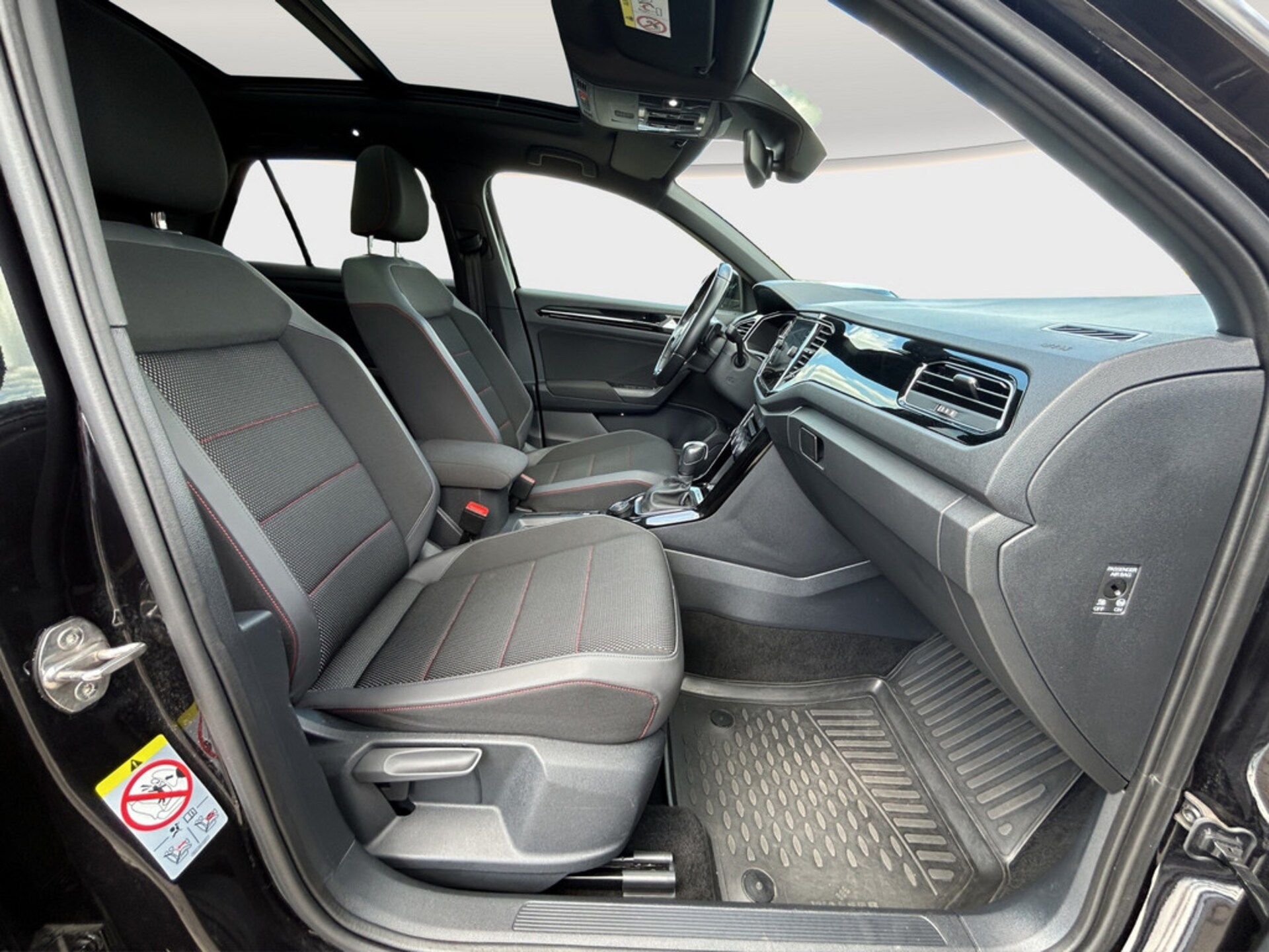 Volkswagen T-Roc Sport