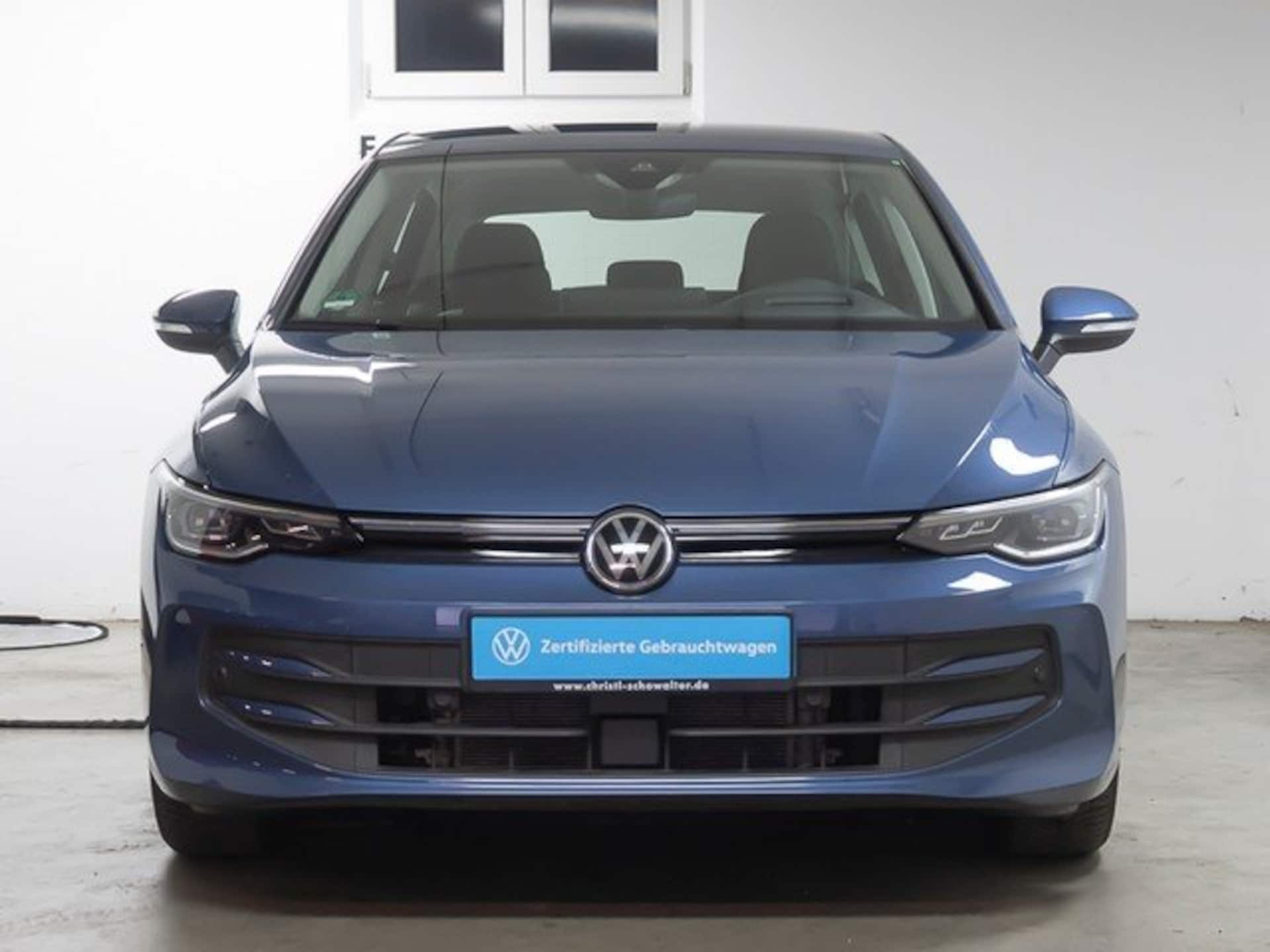 Volkswagen Golf Life