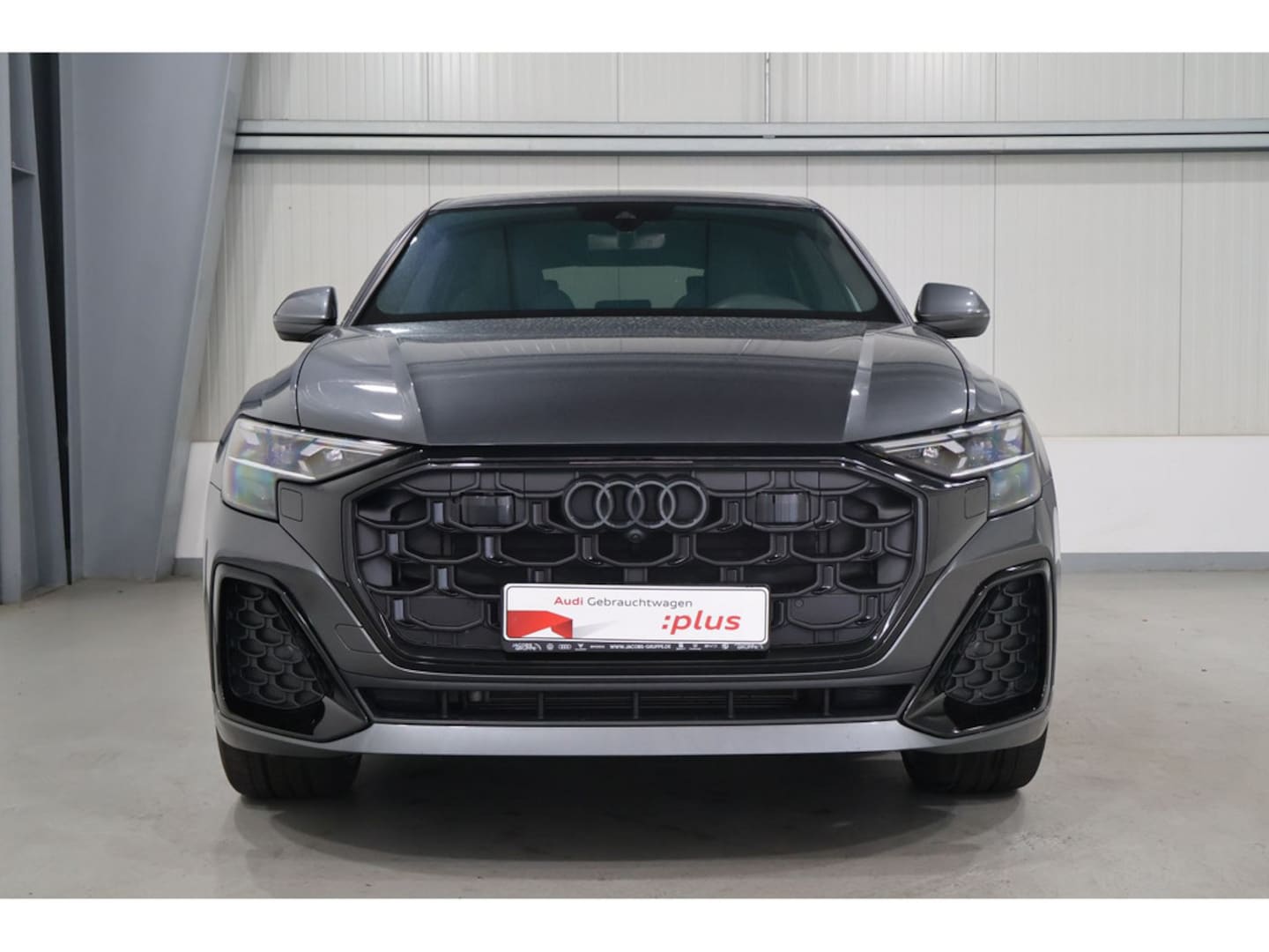 Bild über Audi Q8 SUV 50 TDI quattro tiptronic - für weitere Informationen kontaktieren Sie den Audi Partner