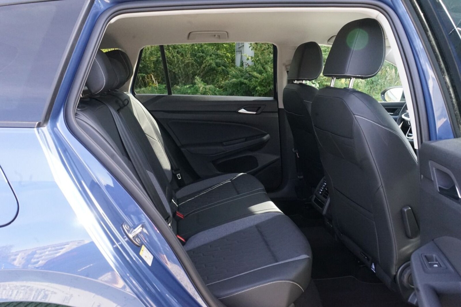 Volkswagen Golf Variant – Bild 9