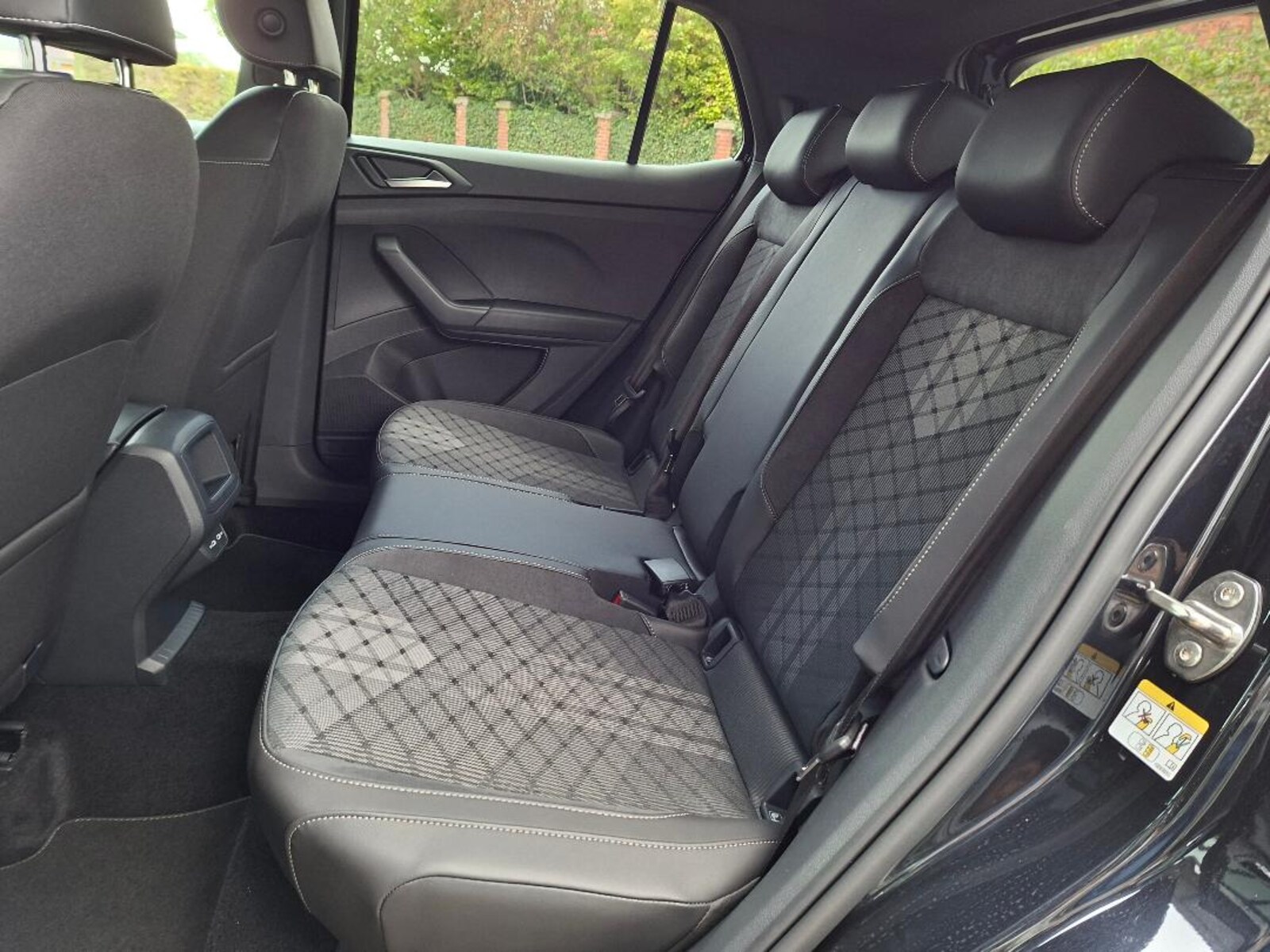Volkswagen T-Cross – Bild 15