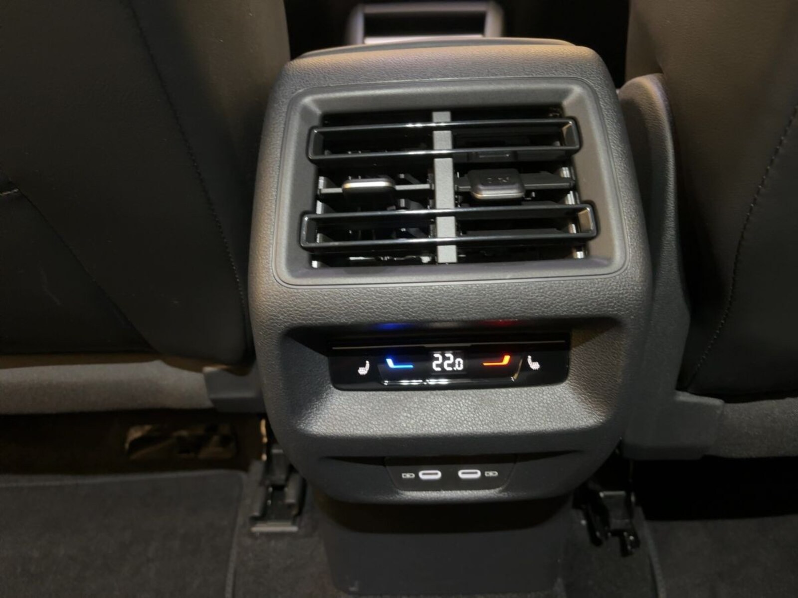 Volkswagen Tiguan – Bild 13