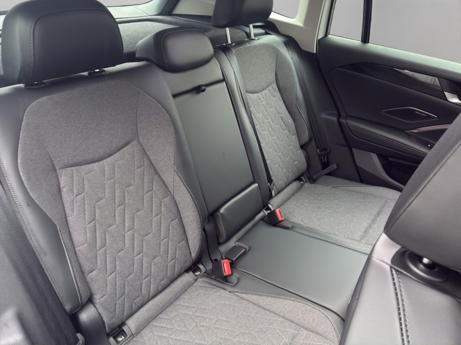 Volkswagen Tiguan – Bild 10
