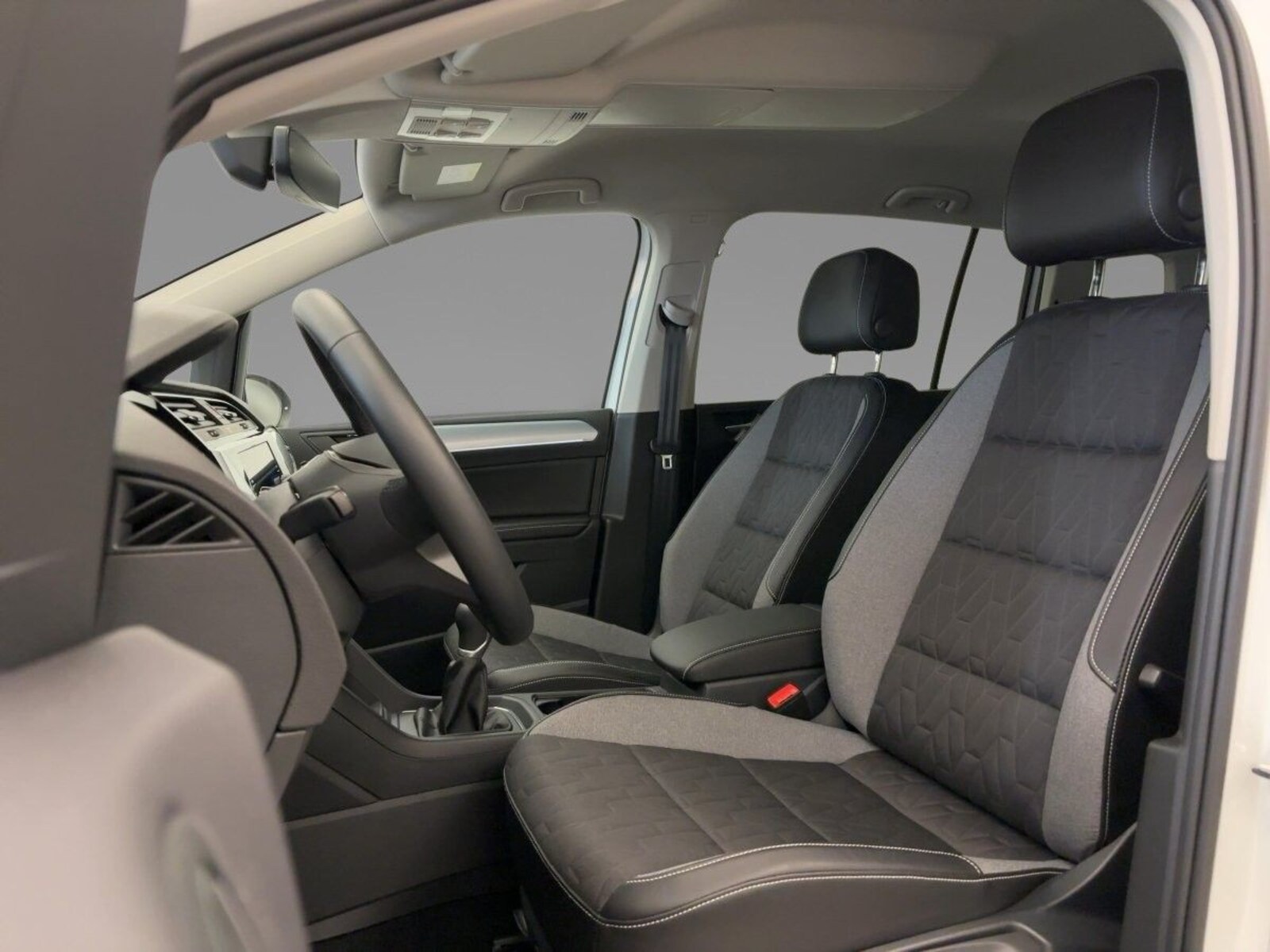 Volkswagen Touran – Bild 6