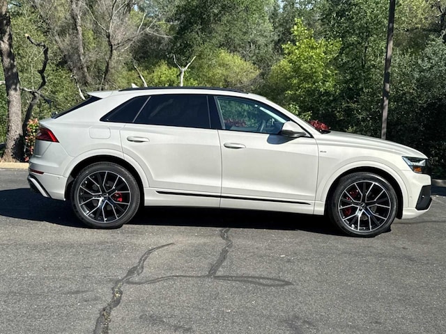 2023 Audi Q8