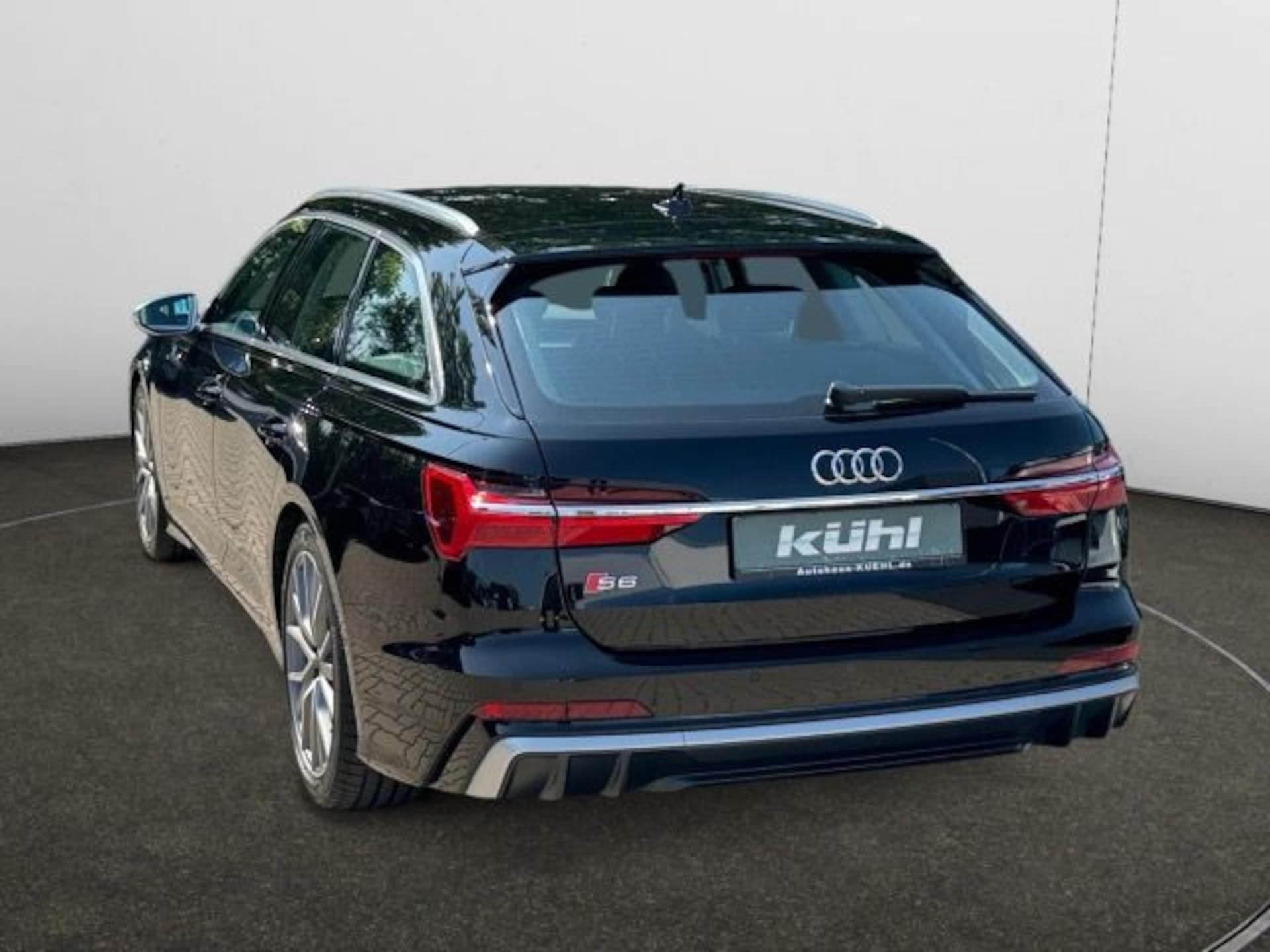 Audi S6 Avant