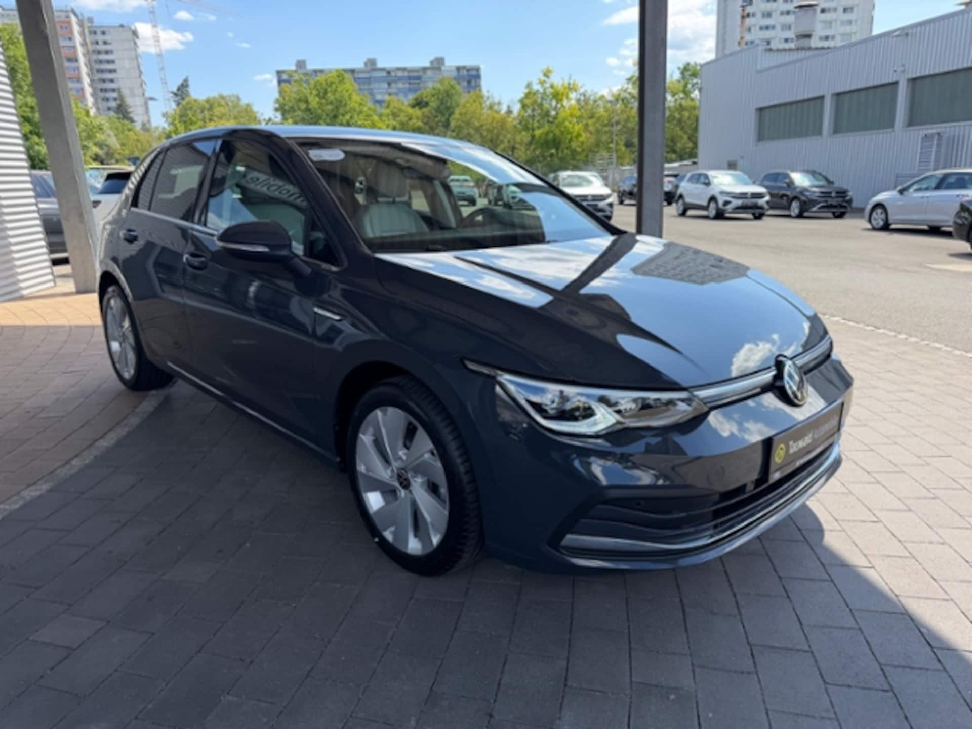 Volkswagen Golf Style