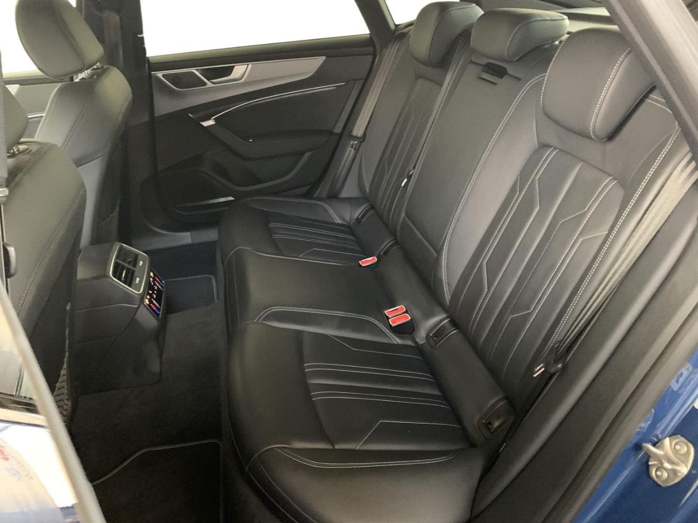 Bild über Audi A7 Sportback 45 TDI quattro S tronic - für weitere Informationen kontaktieren Sie den Audi Partner