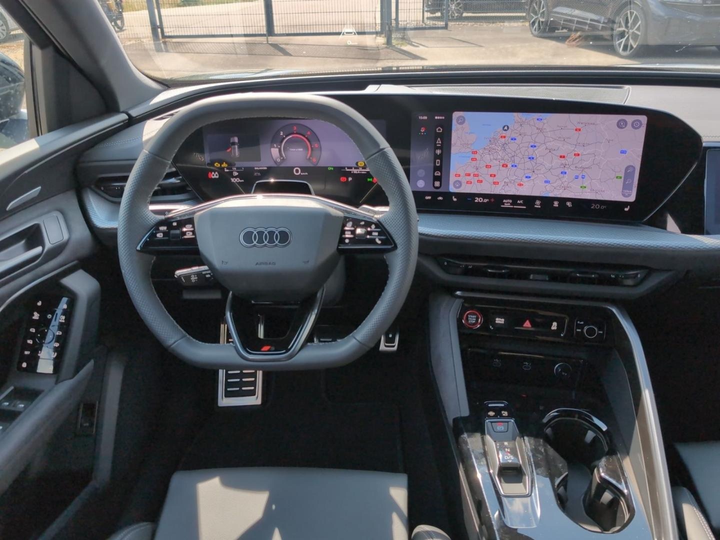 Bild über Audi Q5 SUV TDI quattro 220 kW S tronic - für weitere Informationen kontaktieren Sie den Audi Partner
