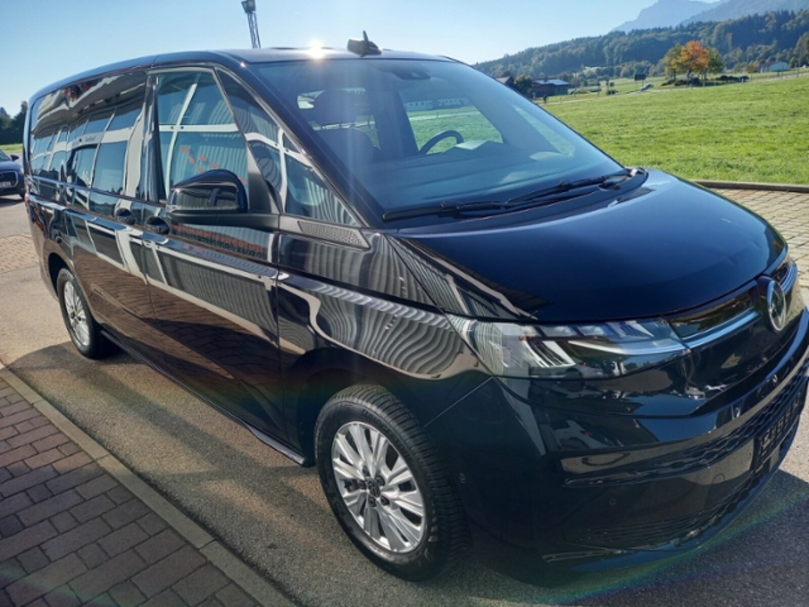 Volkswagen Multivan Langversion – Bild 6