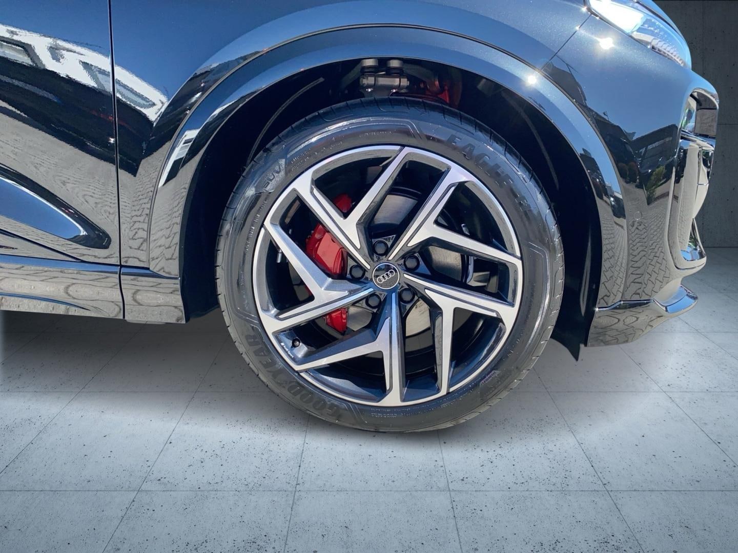 Bild über Audi Q6 SUV e-tron S line business e-tron performance 225 kW - für weitere Informationen kontaktieren Sie den Audi Partner