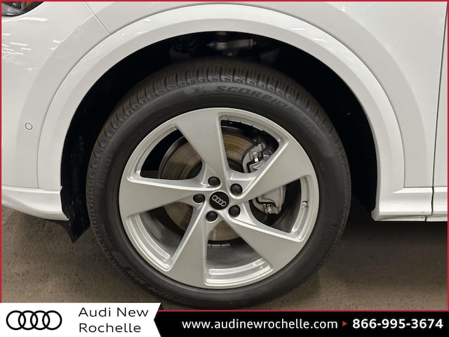 2025 Audi Q5 Premium Plus - Photo 10
