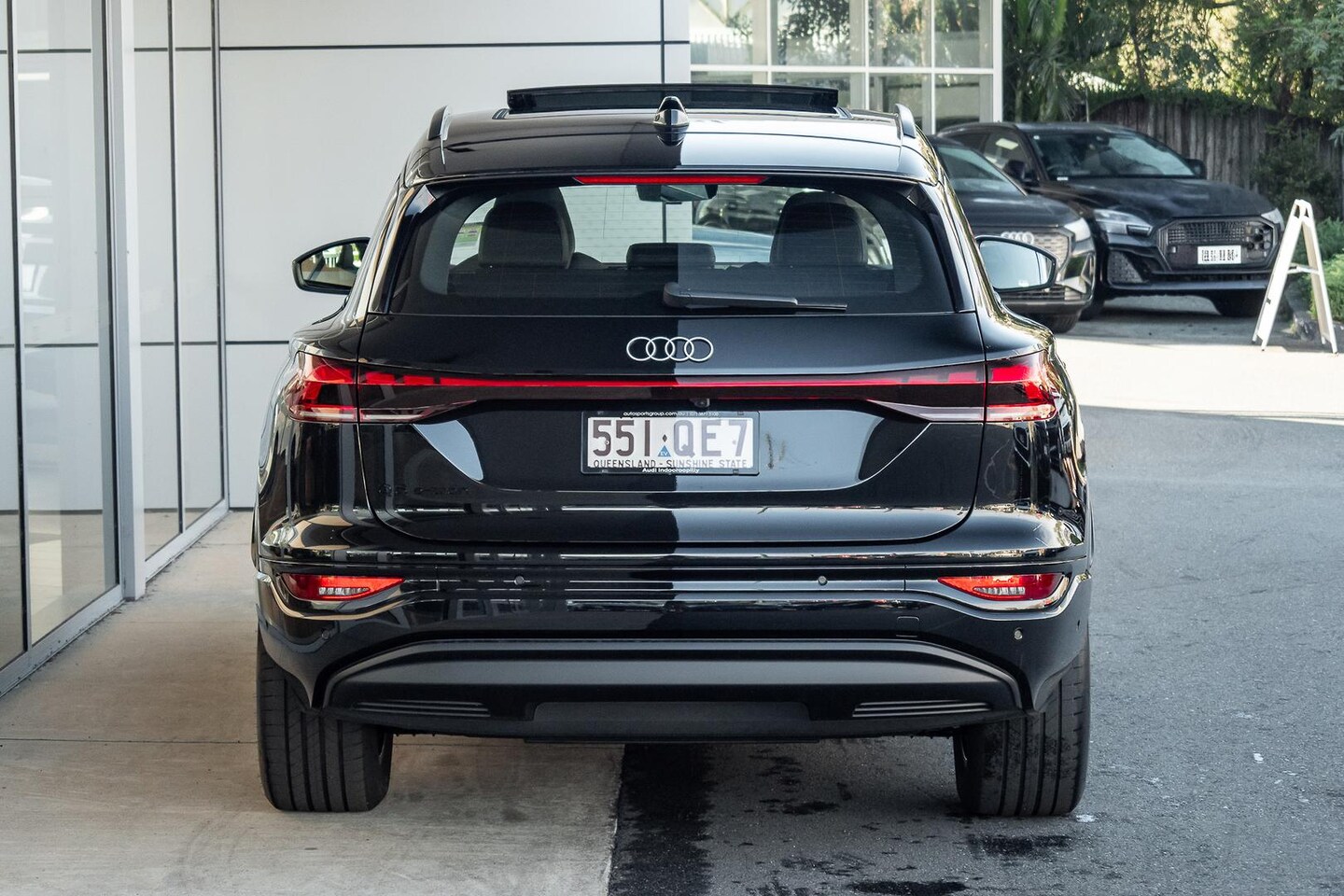 Image about Audi Q6 SUV e-tron e-tron