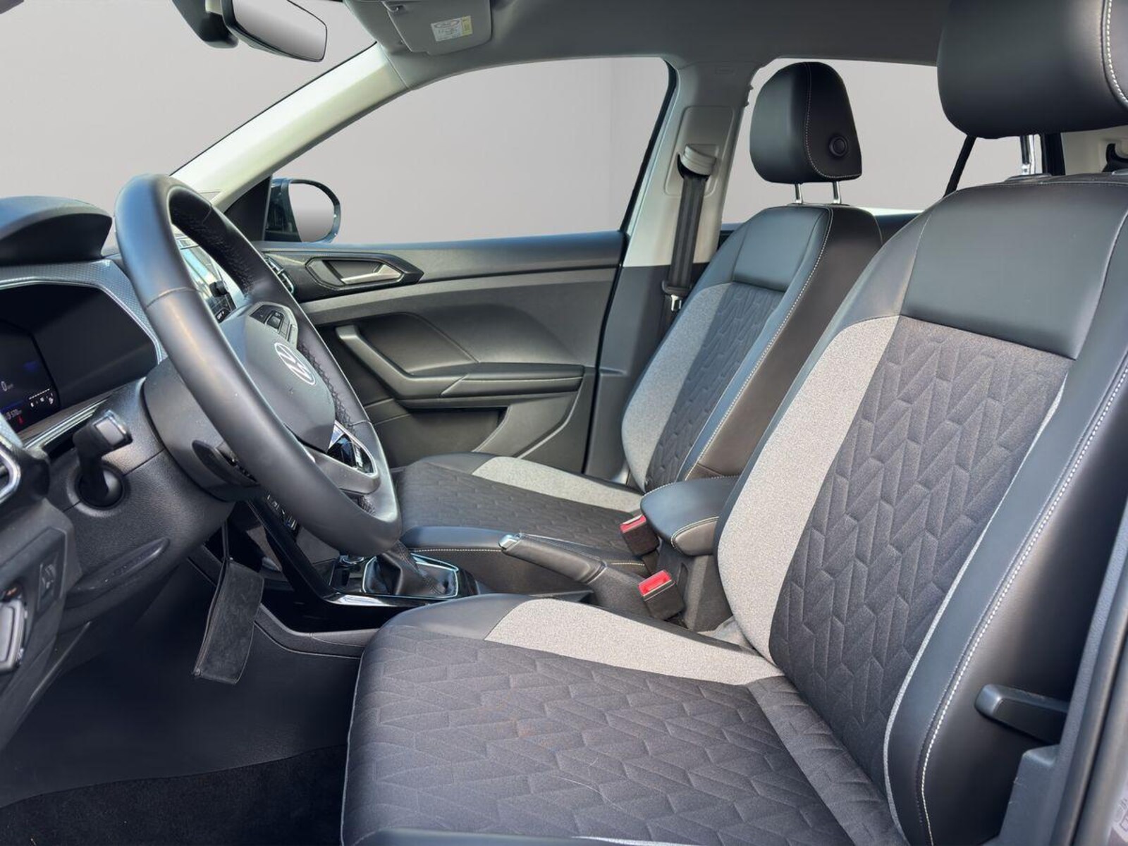 Volkswagen T-Cross – Bild 9
