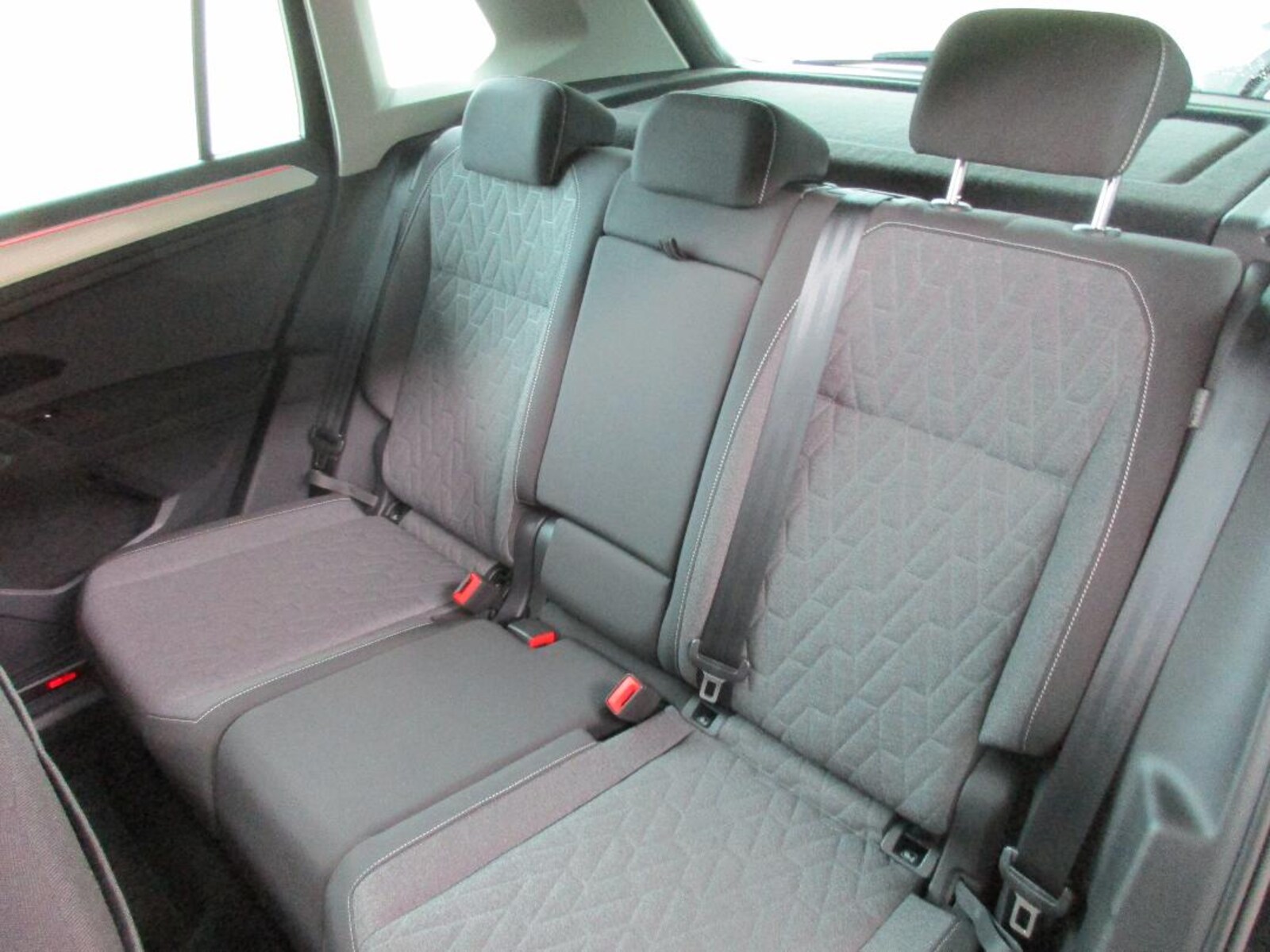 Volkswagen Tiguan – Bild 7