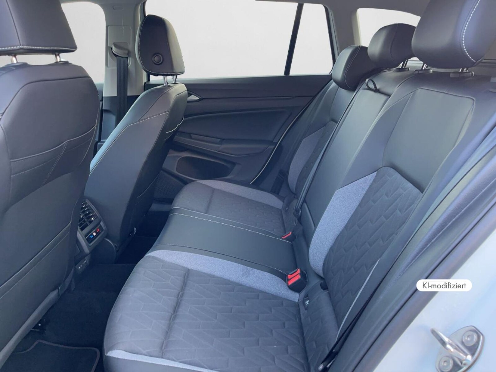 Volkswagen Golf Variant – Bild 14