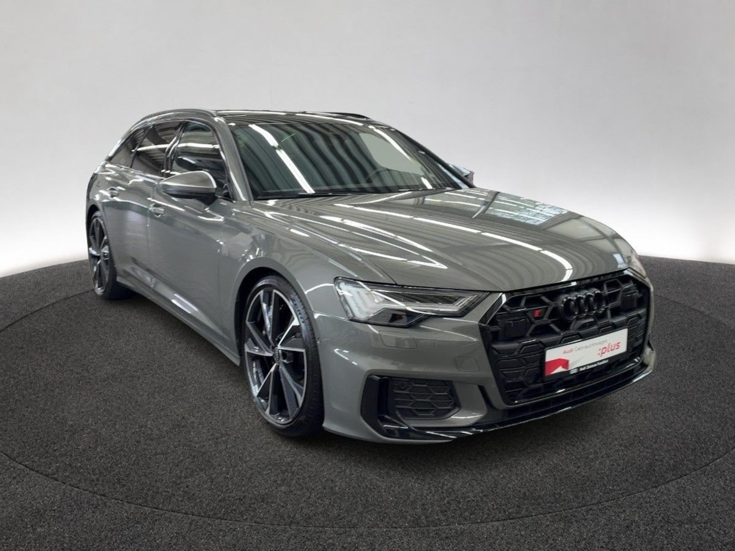 Bild über Audi S6 Avant TDI quattro tiptronic - für weitere Informationen kontaktieren Sie den Audi Partner