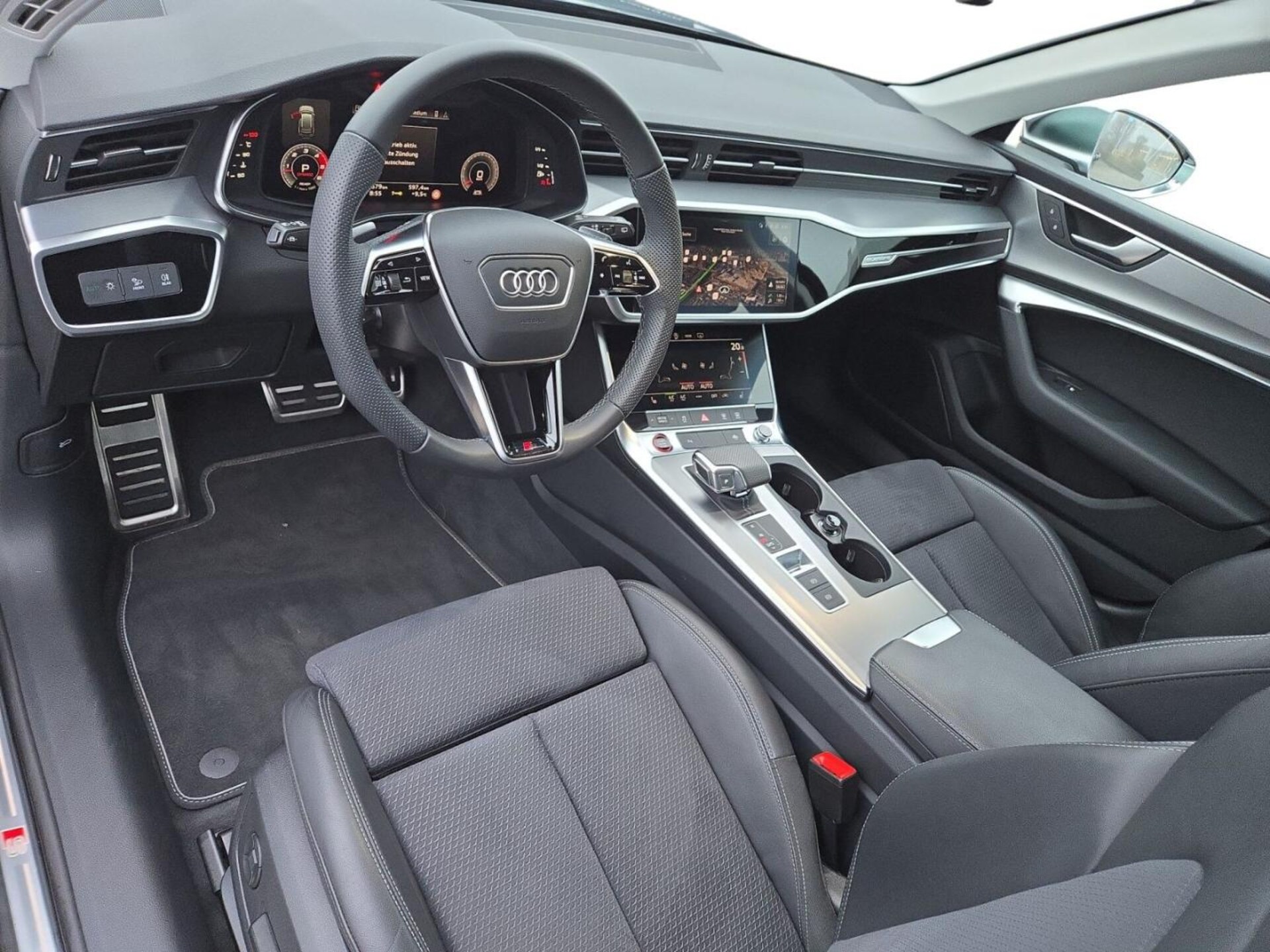 Audi S6 Avant