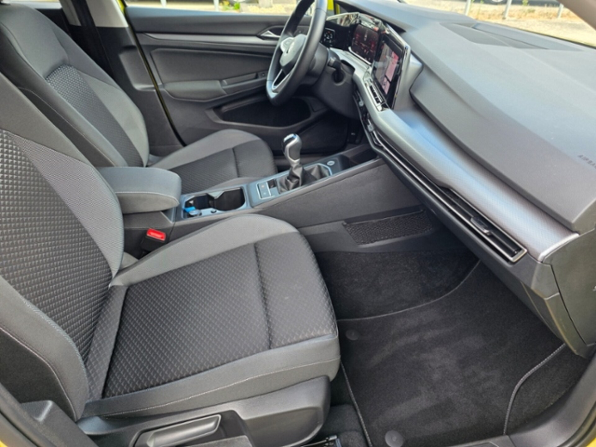 Volkswagen Golf Active