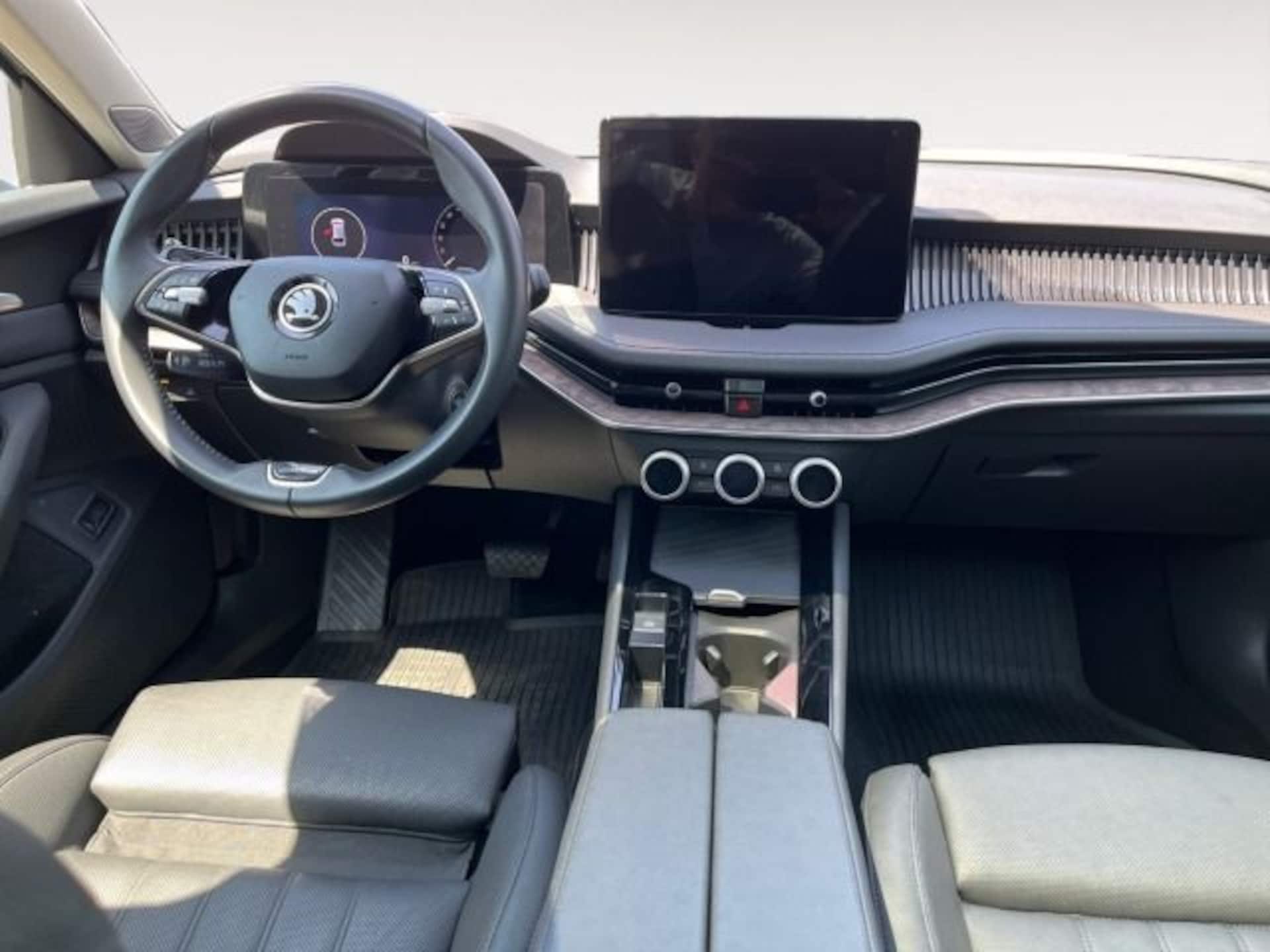 Skoda Superb Combi Laurin & Klement