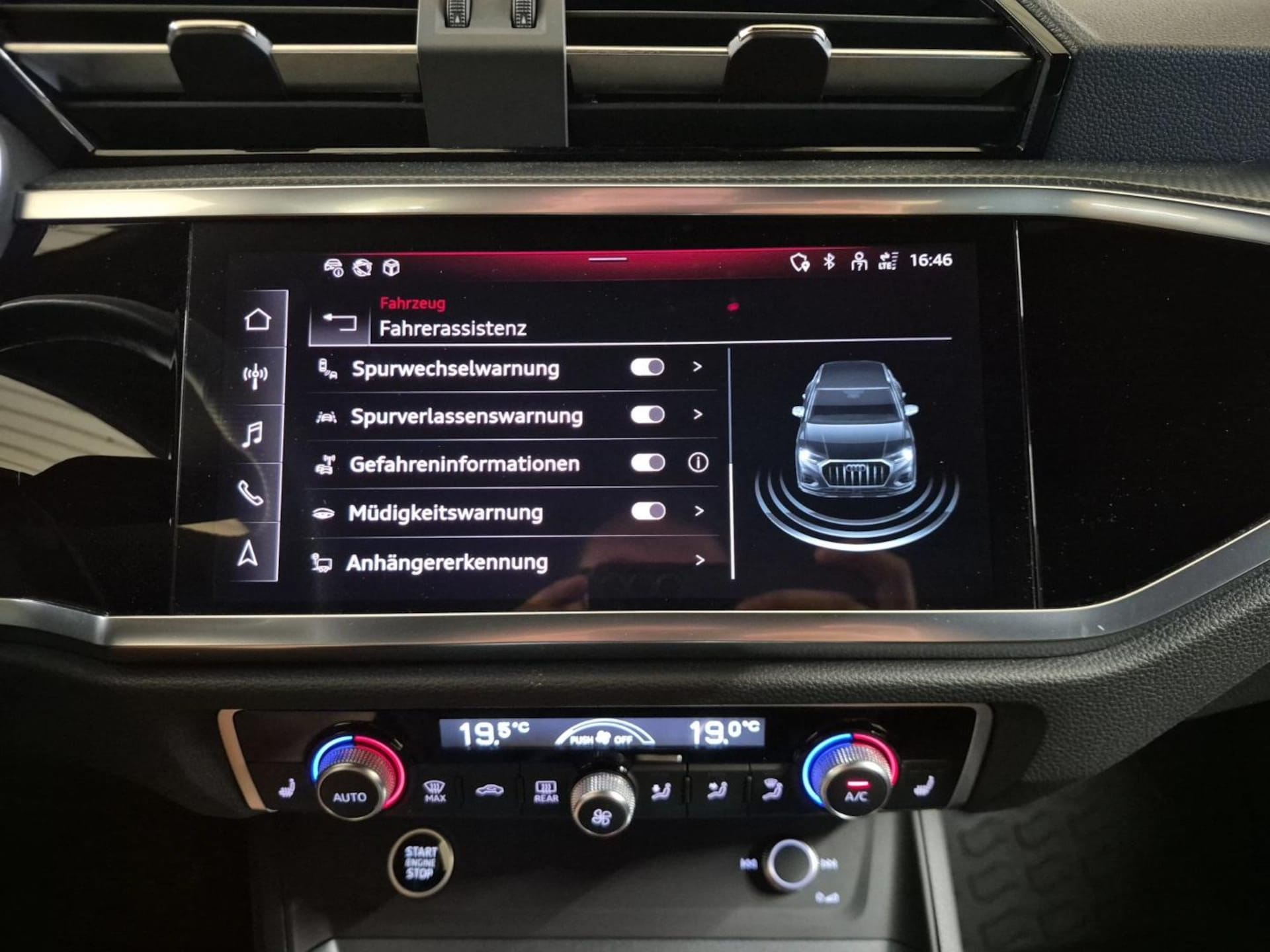 Audi Q3 SUV S line