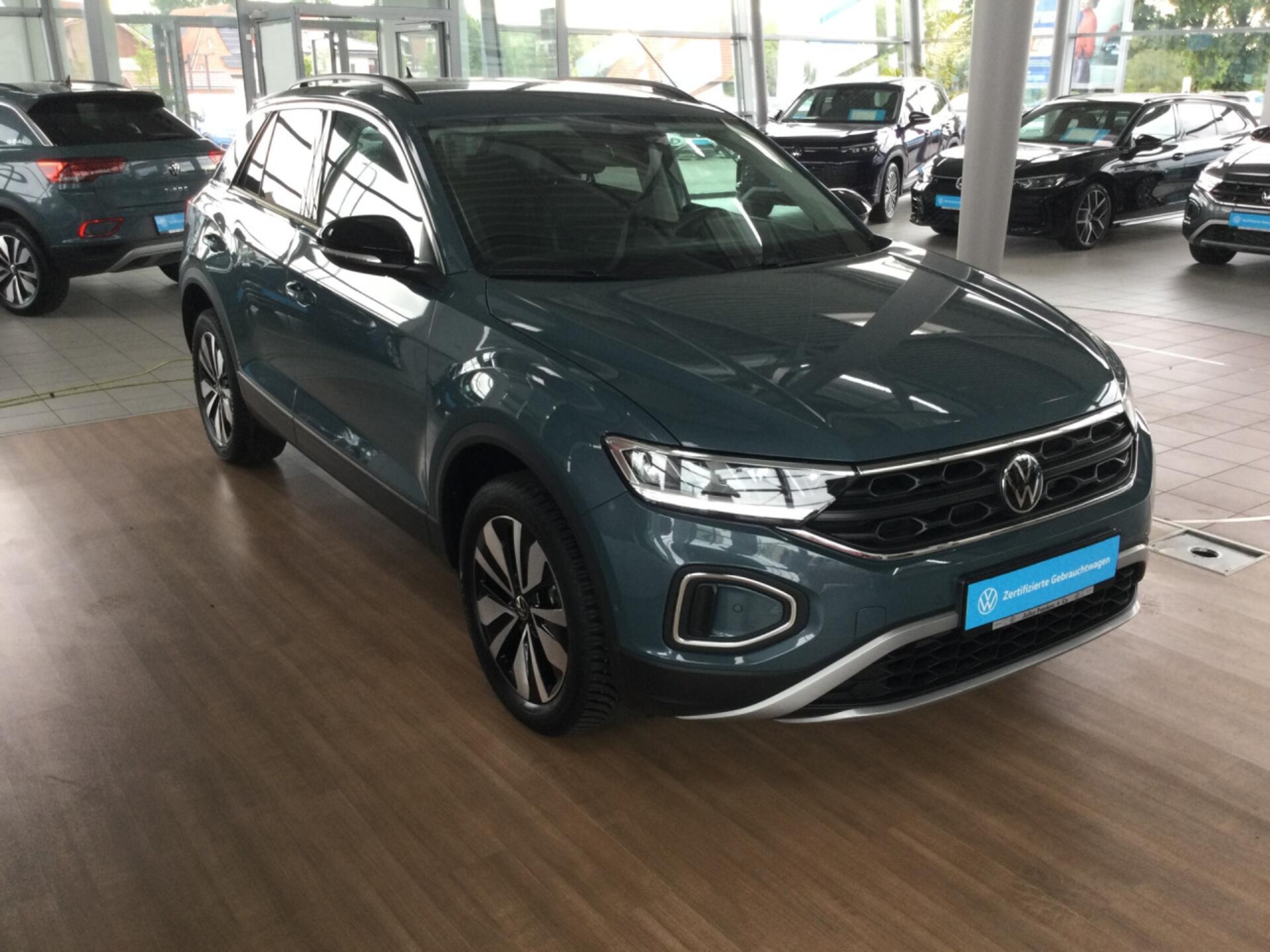 Volkswagen T-Roc Life