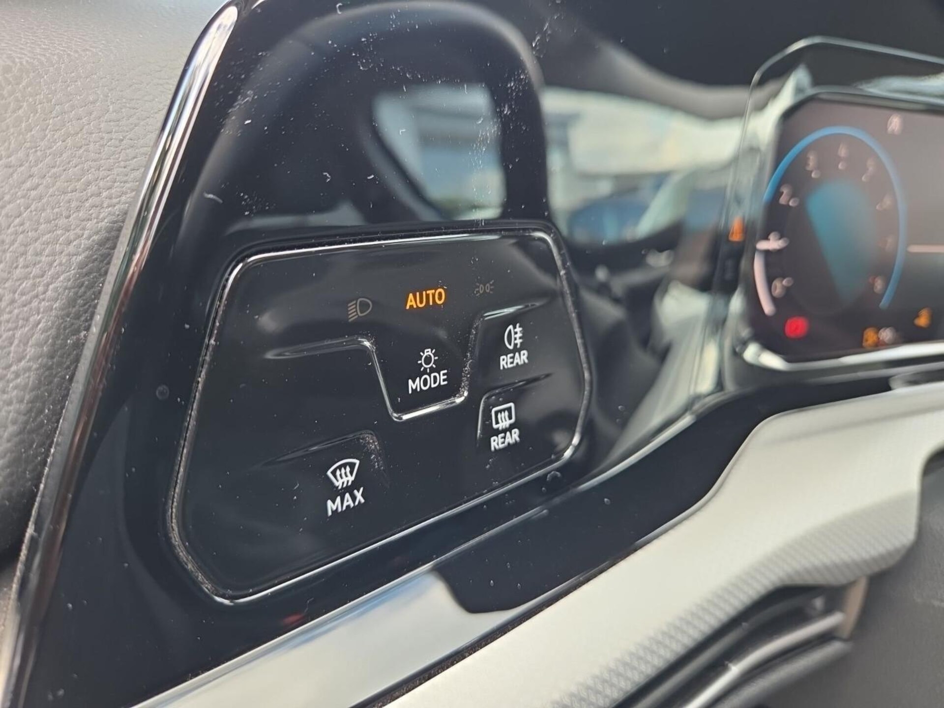 Volkswagen Golf MOVE