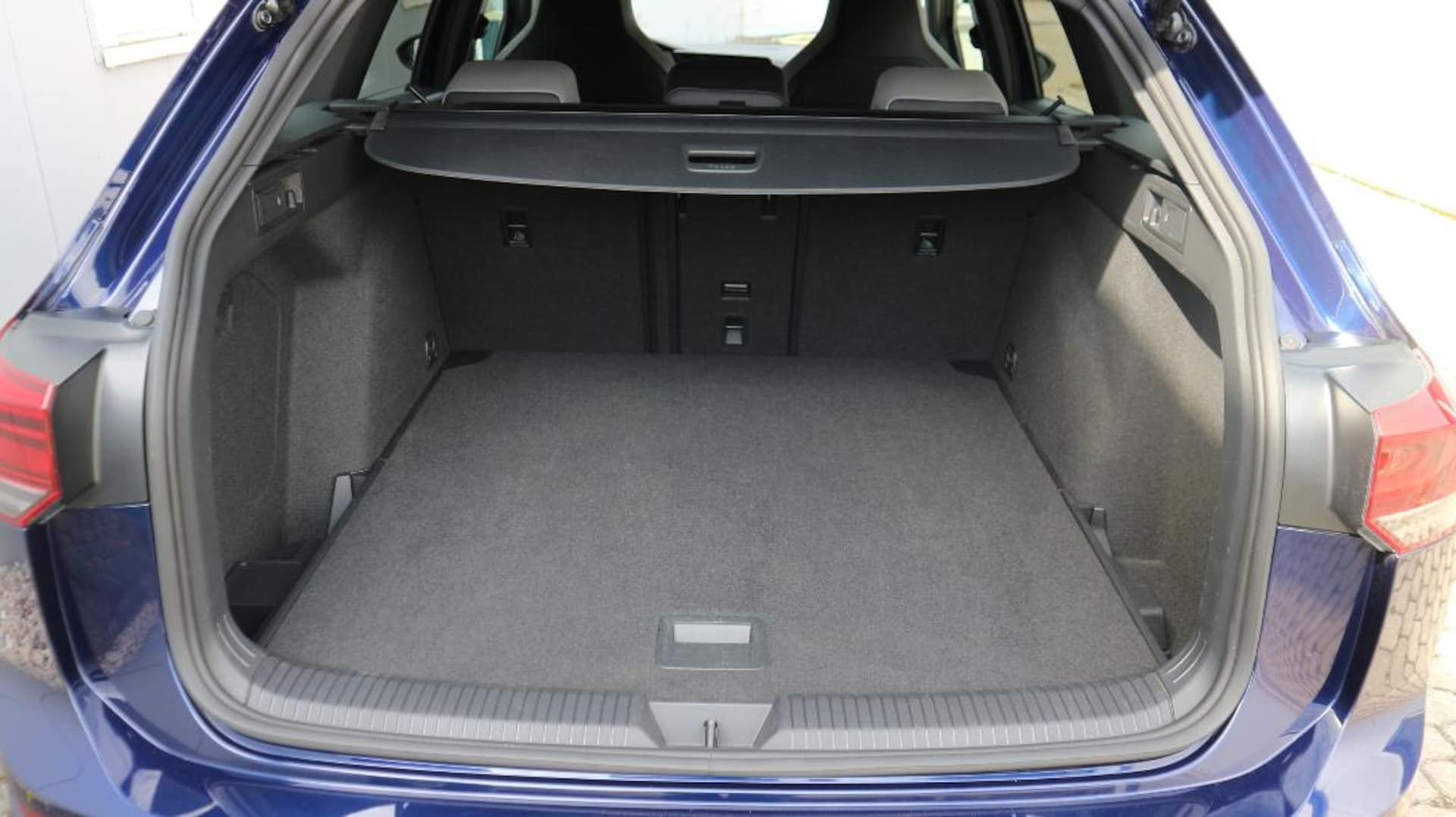Volkswagen Golf Variant R-Line